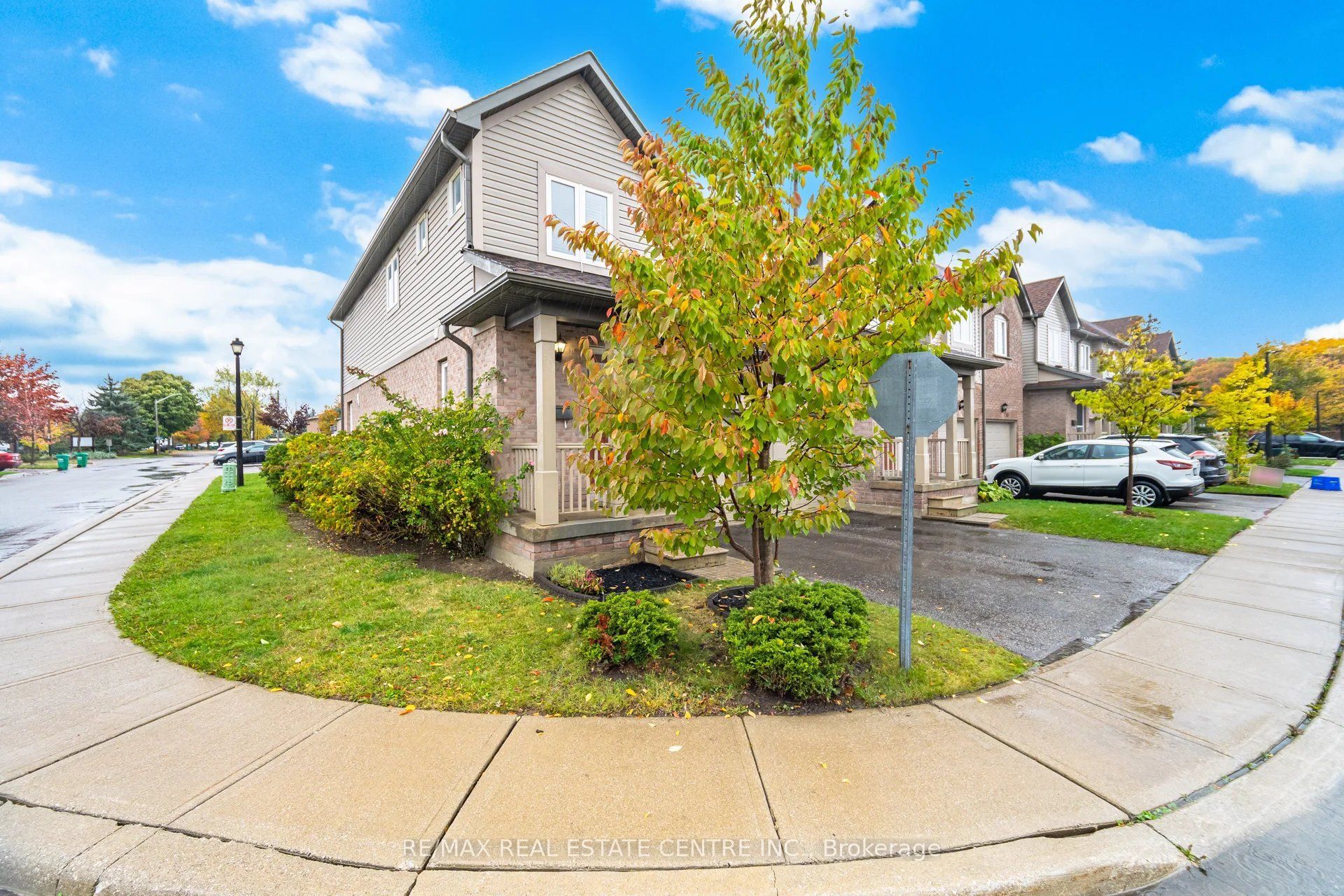 5255 Guildwood Way 48, Mississauga, ON L5R 4A8 photo 2