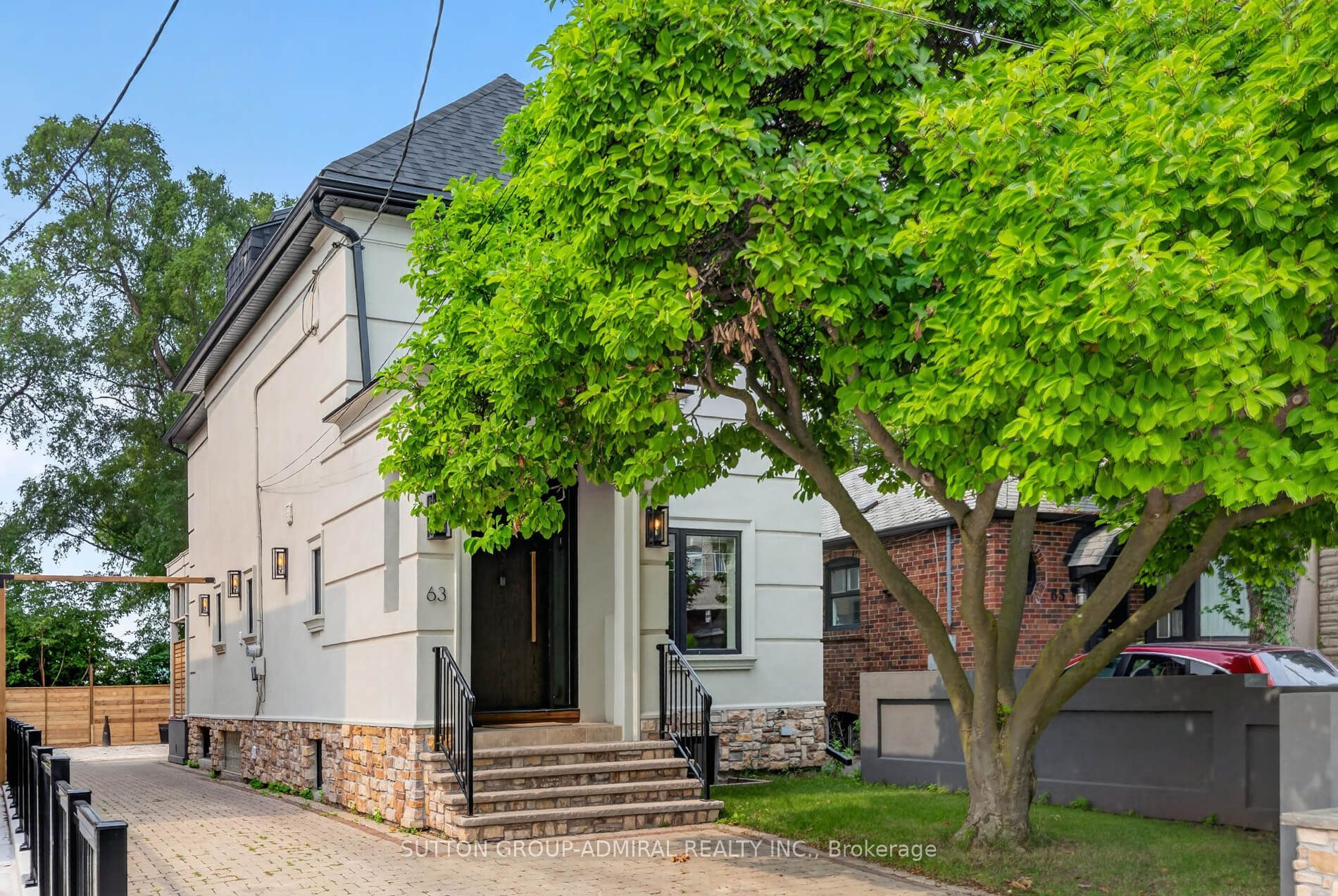 63 Westbury Crescent, Toronto, ON M6M 1M3