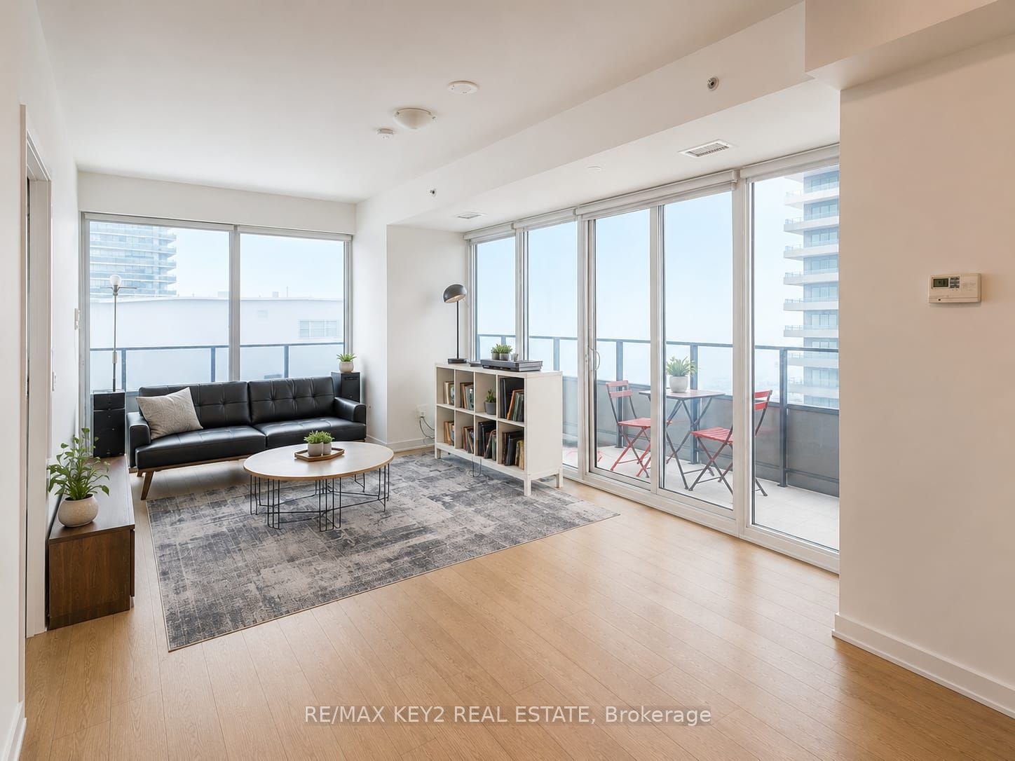 30 Shore Breeze Drive 4416, Toronto, ON M8V 0J1 photo 2