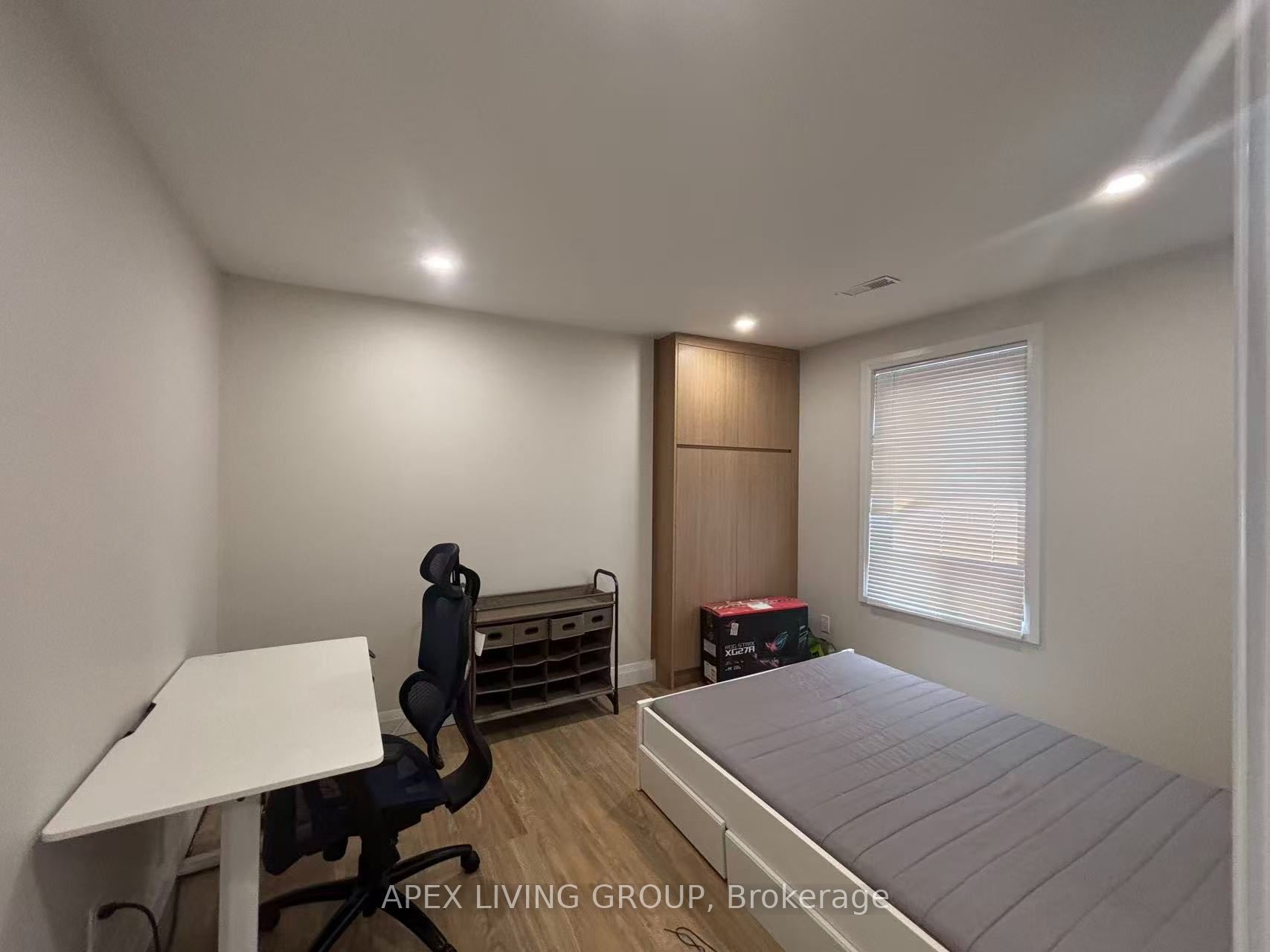 10 MIMICO Avenue 2B, Toronto, ON M8V 1R1