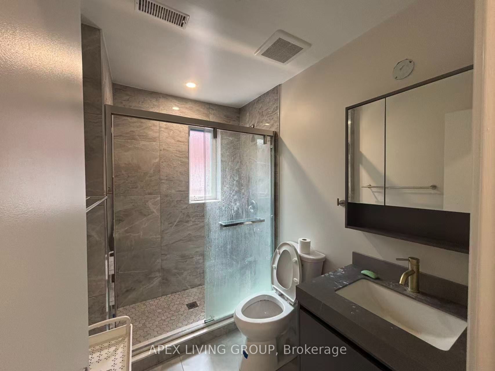 10 MIMICO Avenue 2B, Toronto, ON M8V 1R1 photo 3