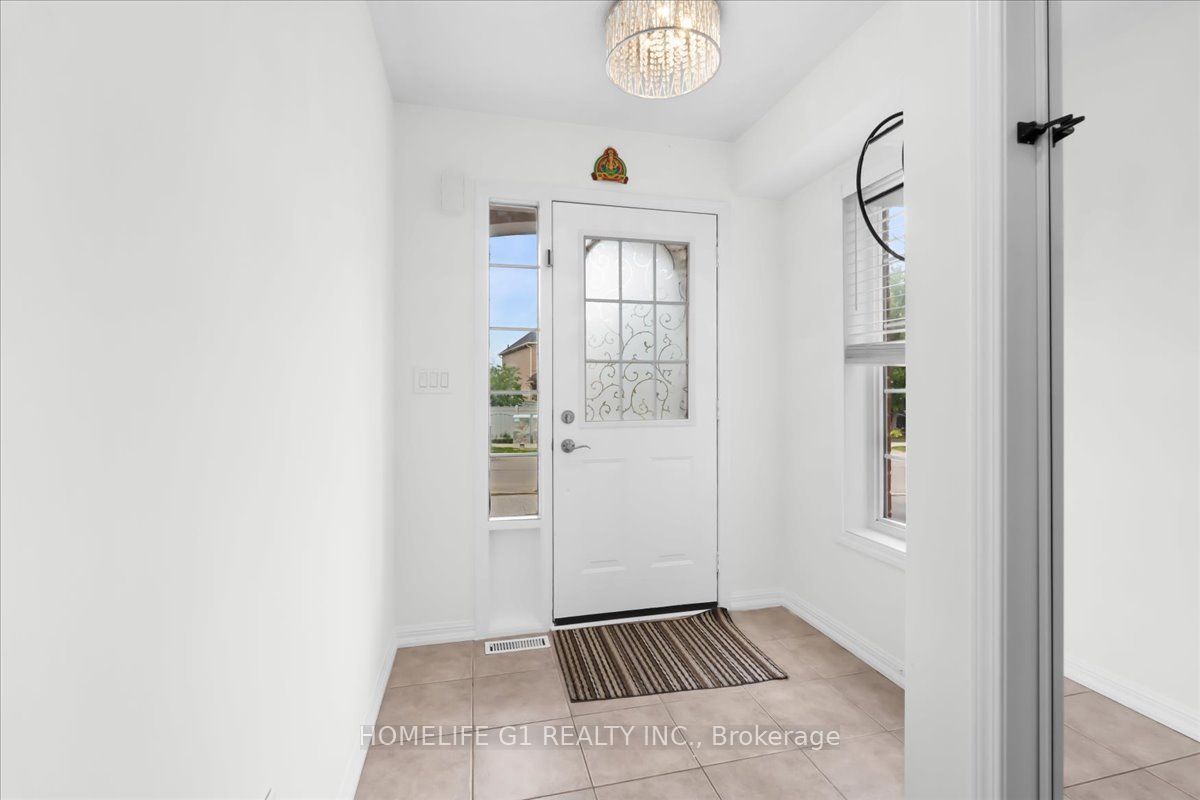 70 Tarquini Crescent, Caledon, ON L7E 2Z5 photo 4