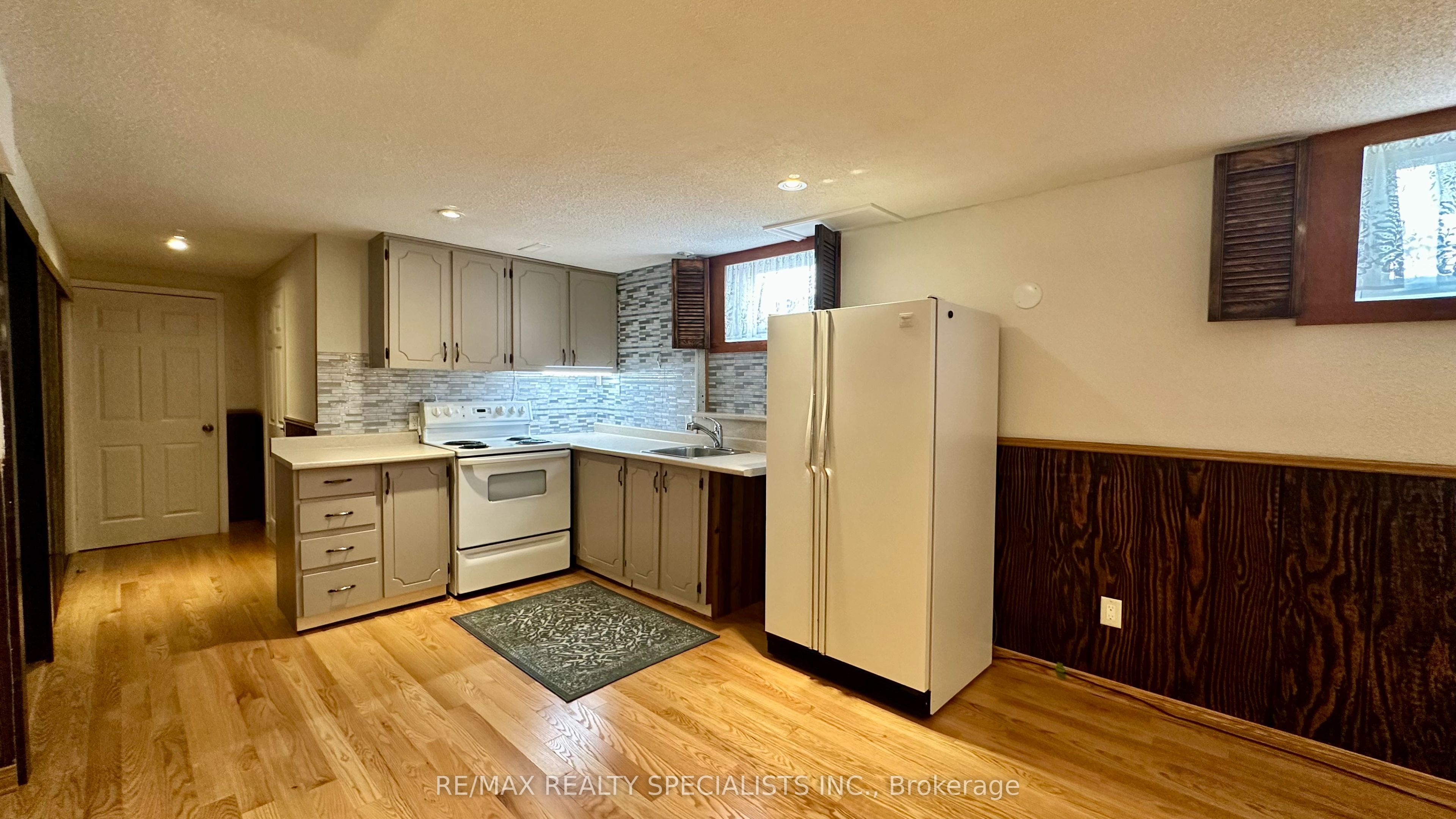 2984 Windjammer Road, Mississauga, ON L5L 1S7 photo 4