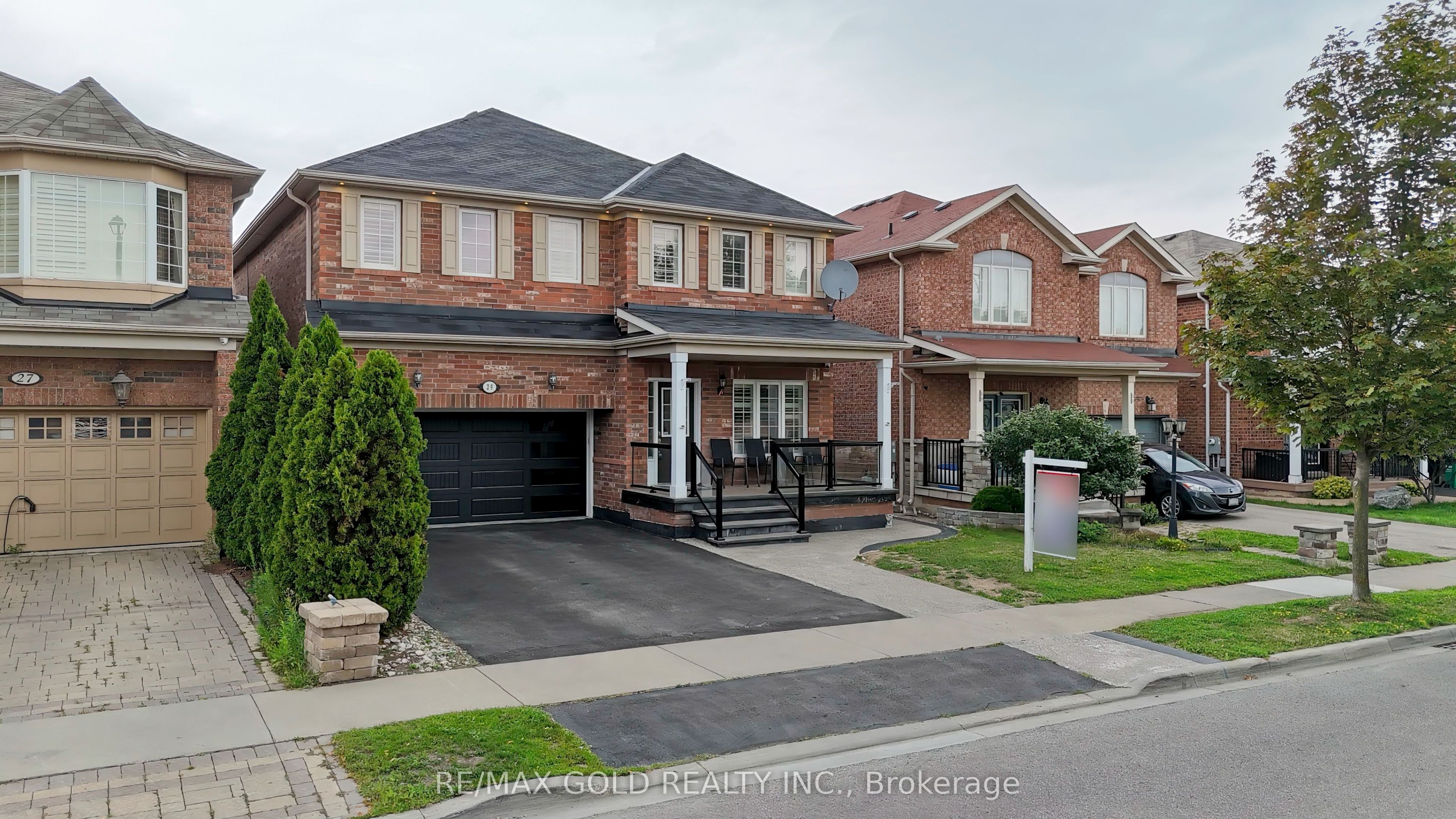 29 Abbotsbury Drive, Brampton, ON L6X 0S4 photo 3