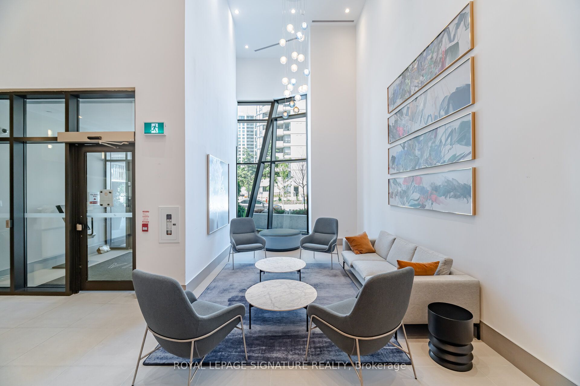 430 Square One Drive 2709, Mississauga, ON L5B 0L6 photo 5