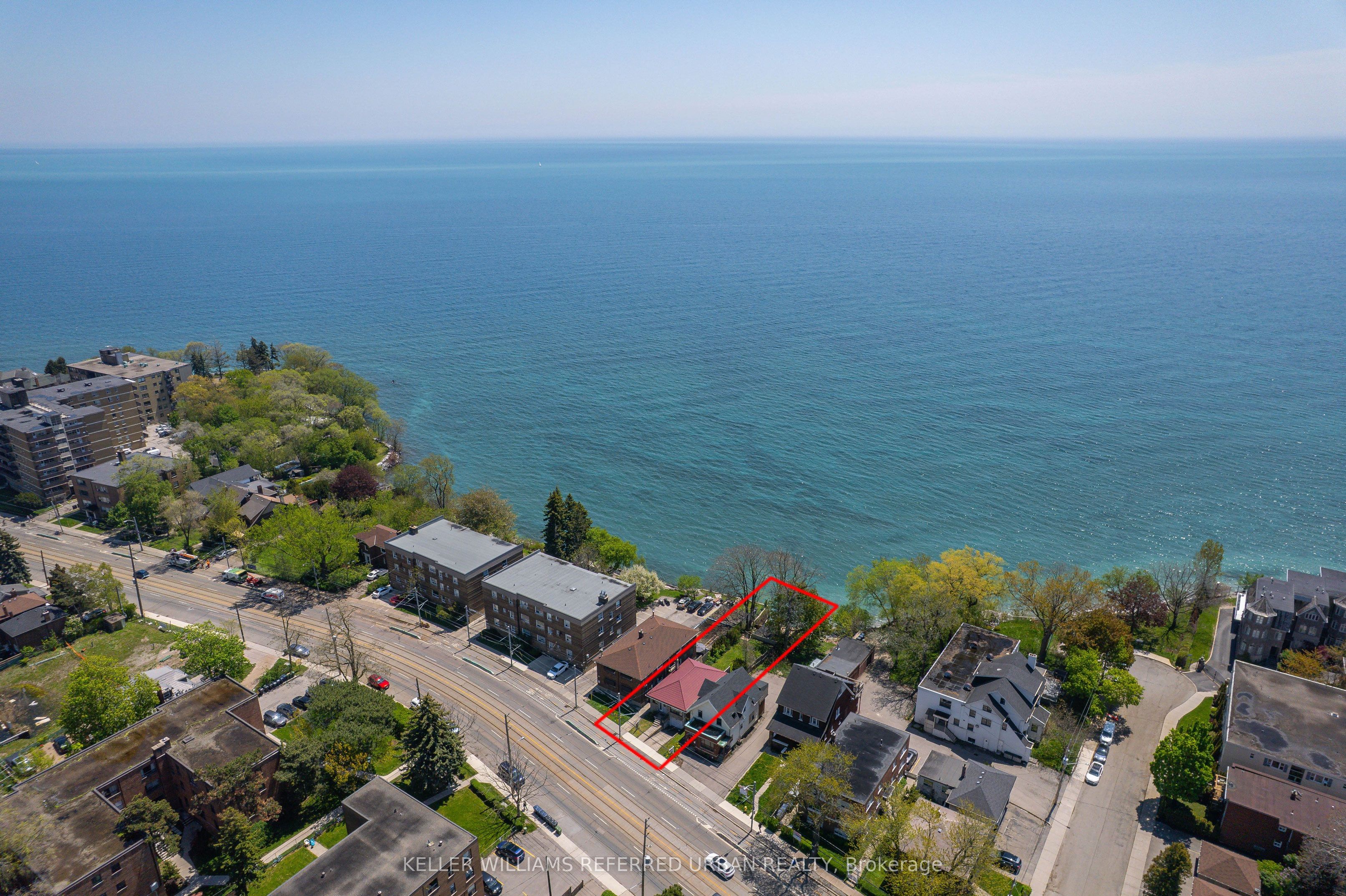 2703 Lake Shore Boulevard W, Toronto, ON M8V 1G6