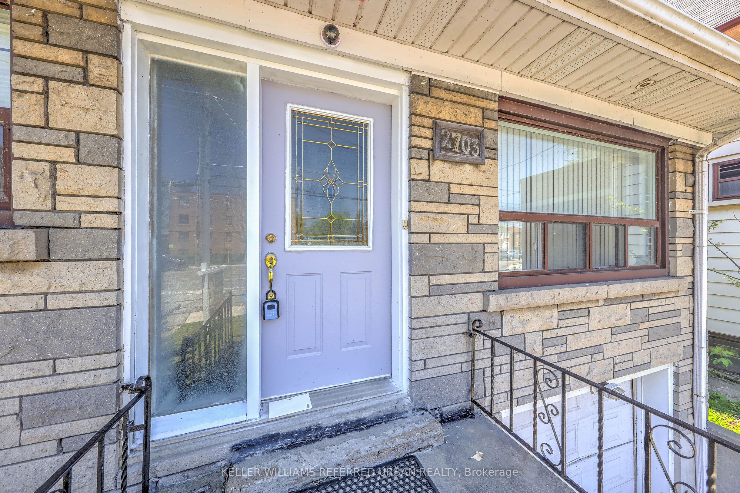 2703 Lake Shore Boulevard W, Toronto, ON M8V 1G6 photo 5