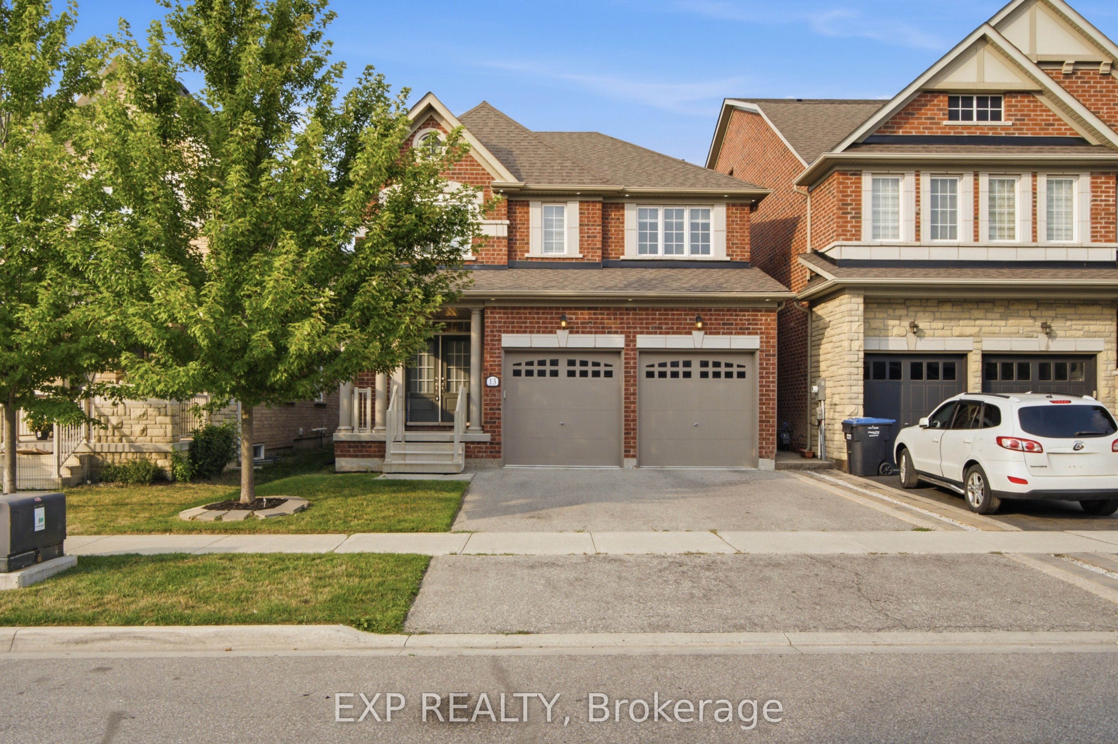 13 Craftsman Road, Caledon, ON L7C 3W3