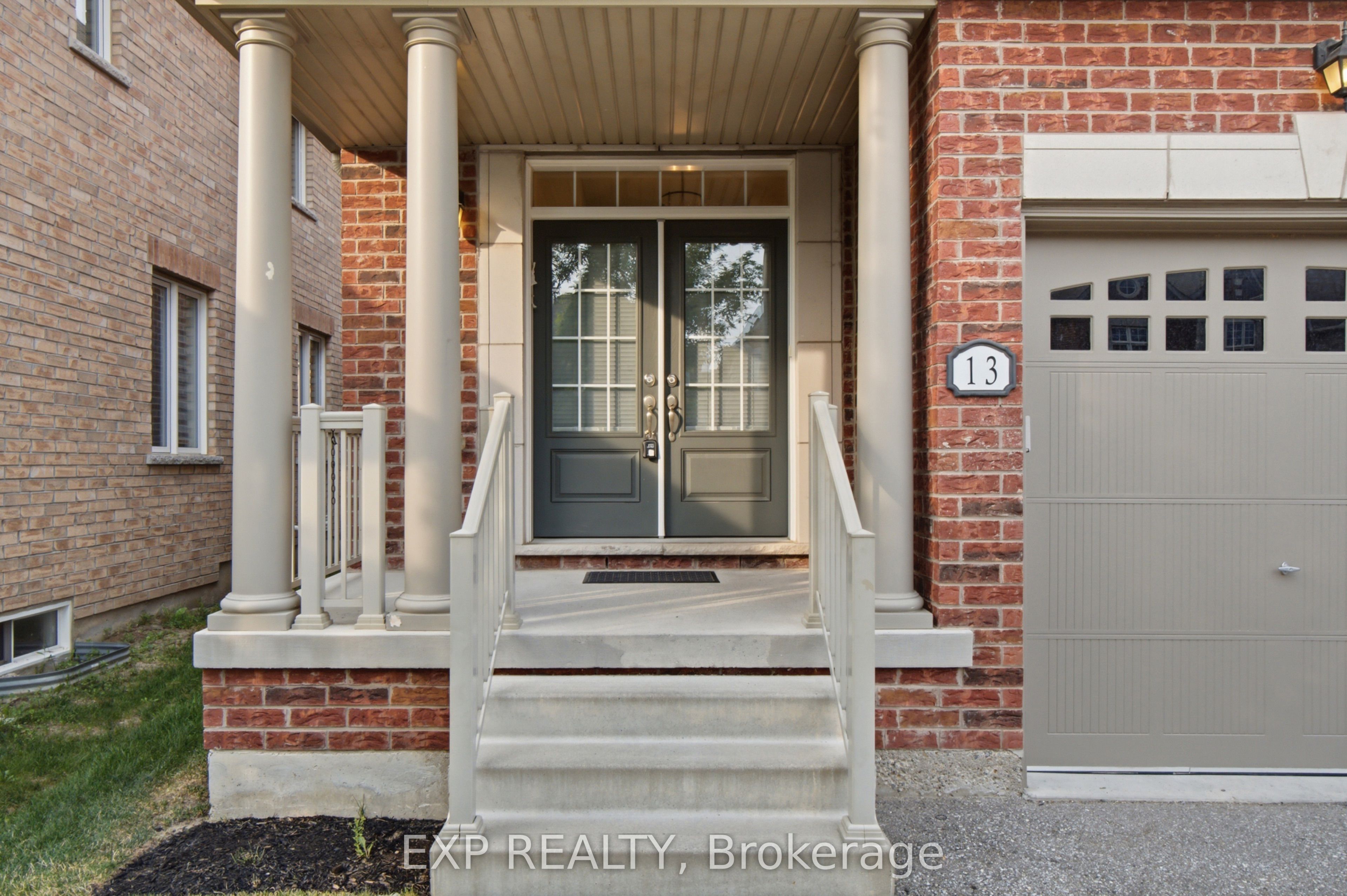 13 Craftsman Road, Caledon, ON L7C 3W3 photo 4