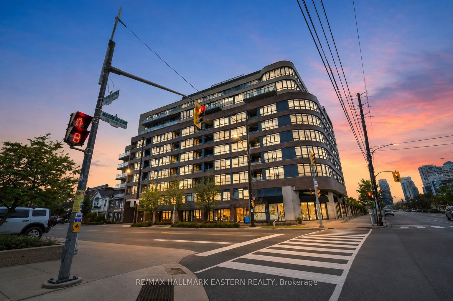 11 Superior Avenue Th3, Toronto, ON M8V 0A7 photo 3