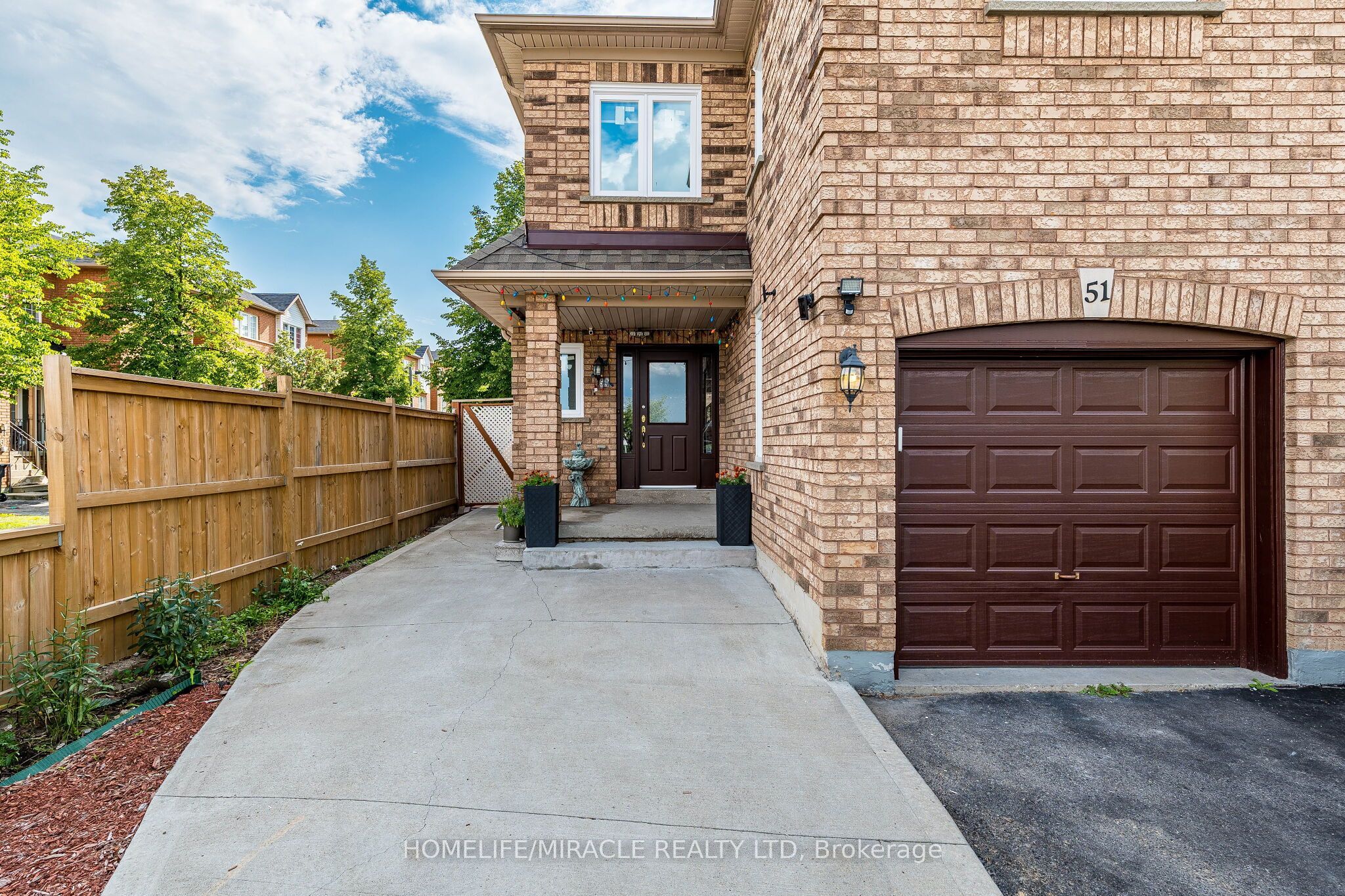 51 Brickyard Way, Brampton, ON L6V 4L6 photo 4