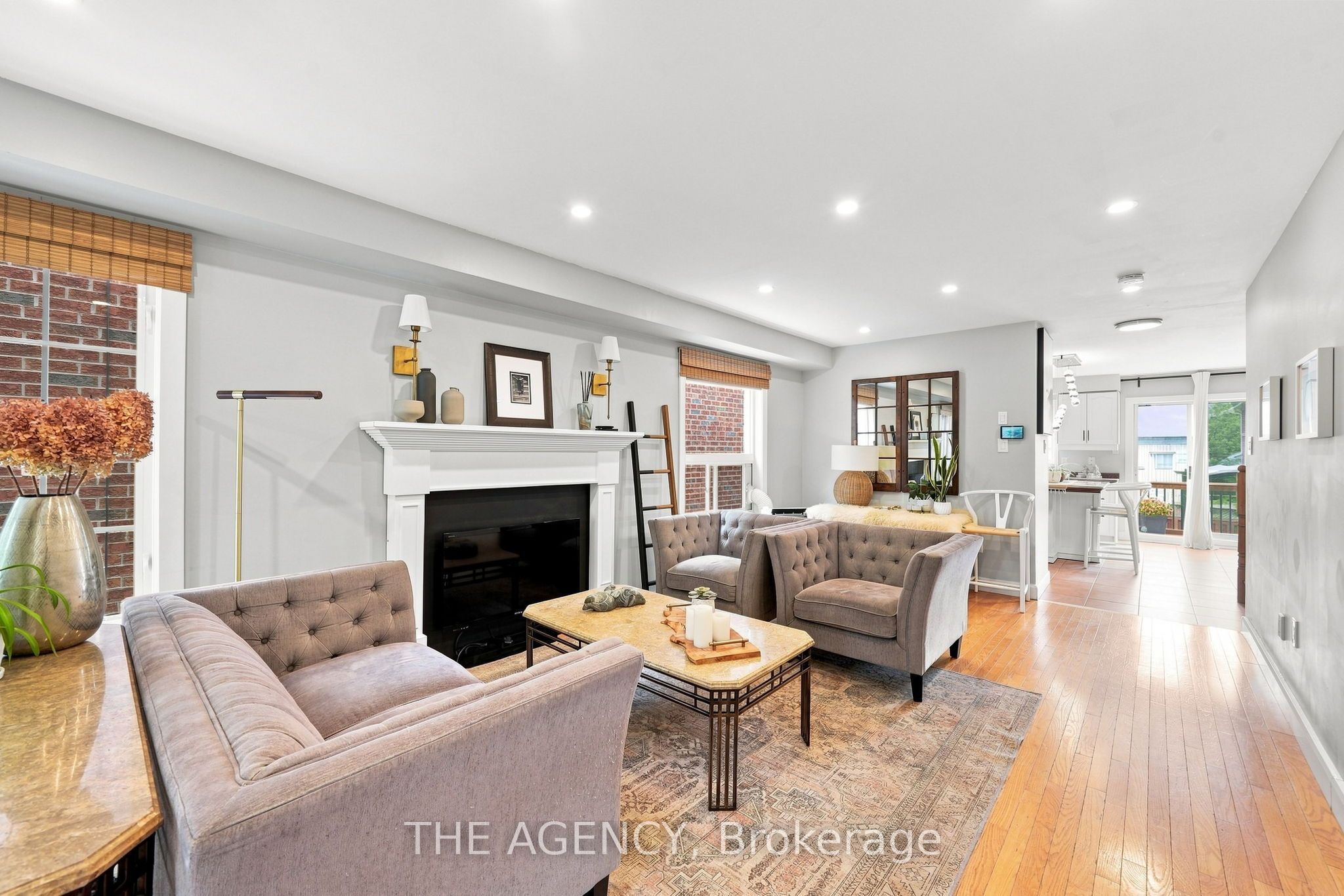 214 Pettigrew Trail, Milton, ON L9T 5X6 photo 3