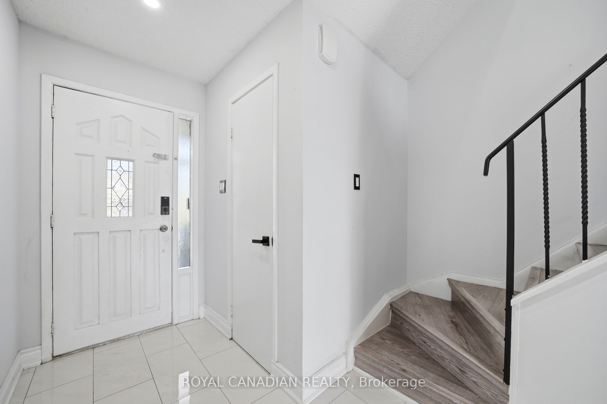 3 Gilmore Drive, Brampton, ON L6V 3K3 photo 5