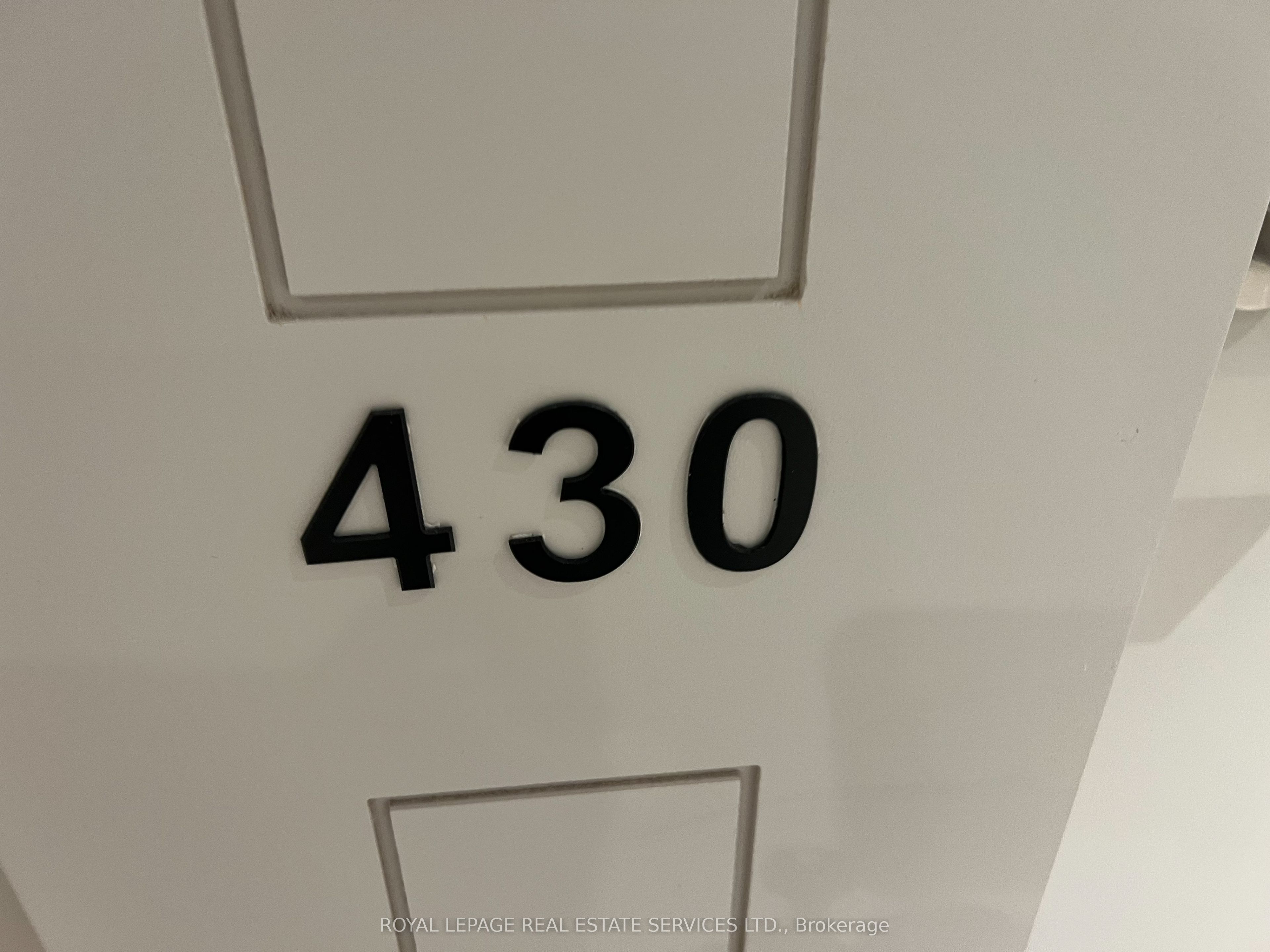 4010 Eglinton Avenue W 430, Toronto, ON M9A 0G5 photo 4