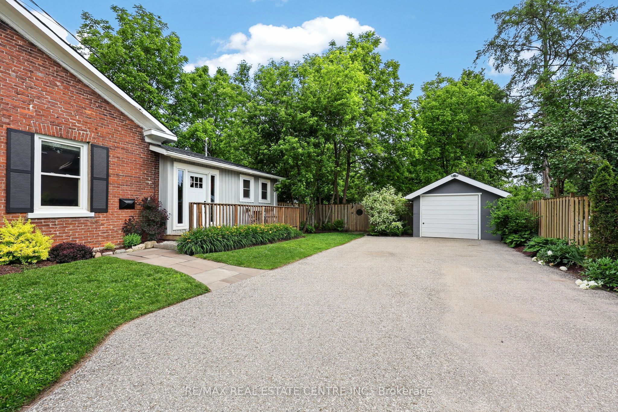 77 Mill Street, Orangeville, ON L9W 2M6 photo 4