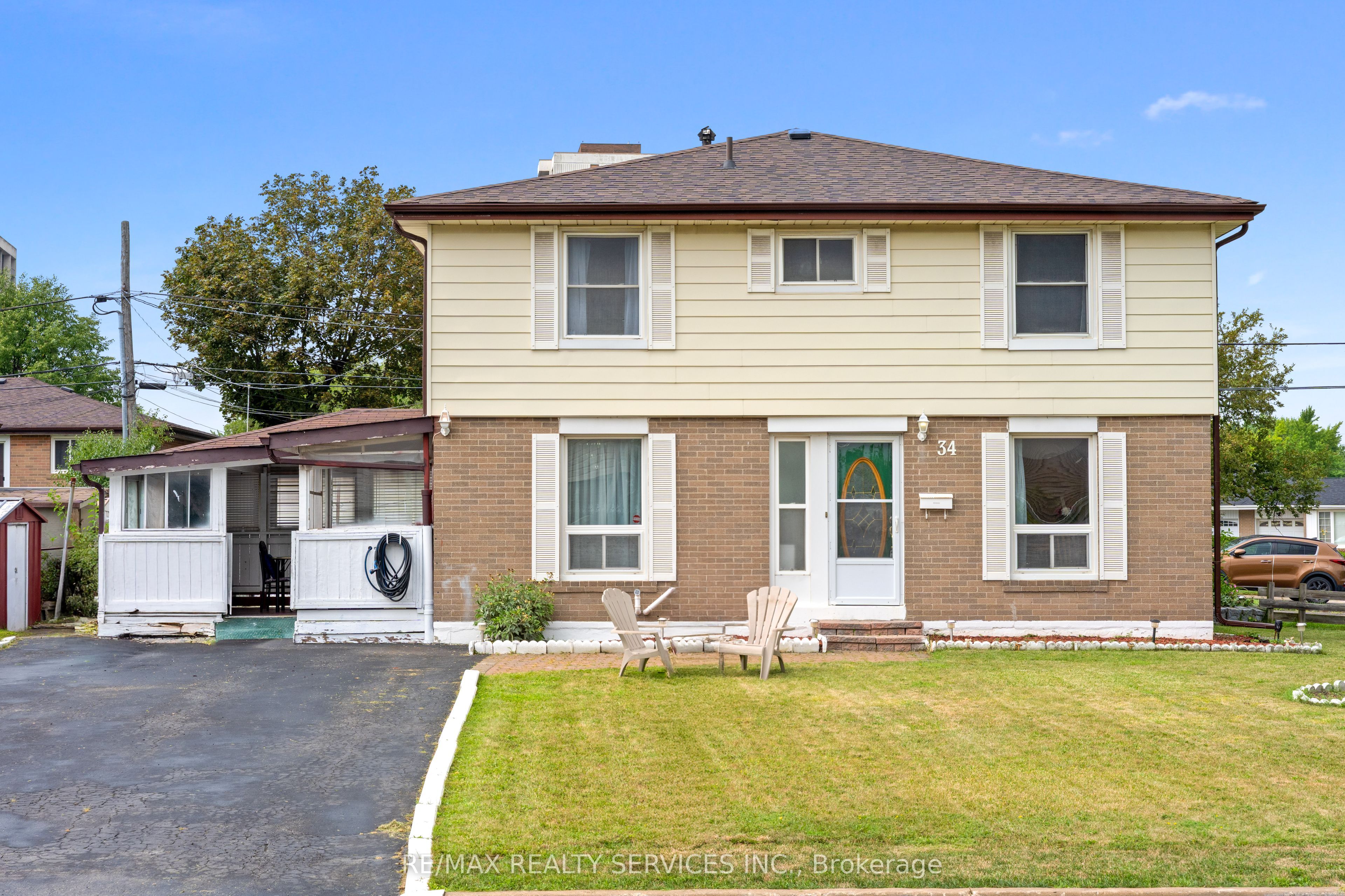 34 Cathcart Crescent, Brampton, ON L6T 2A5 photo 2