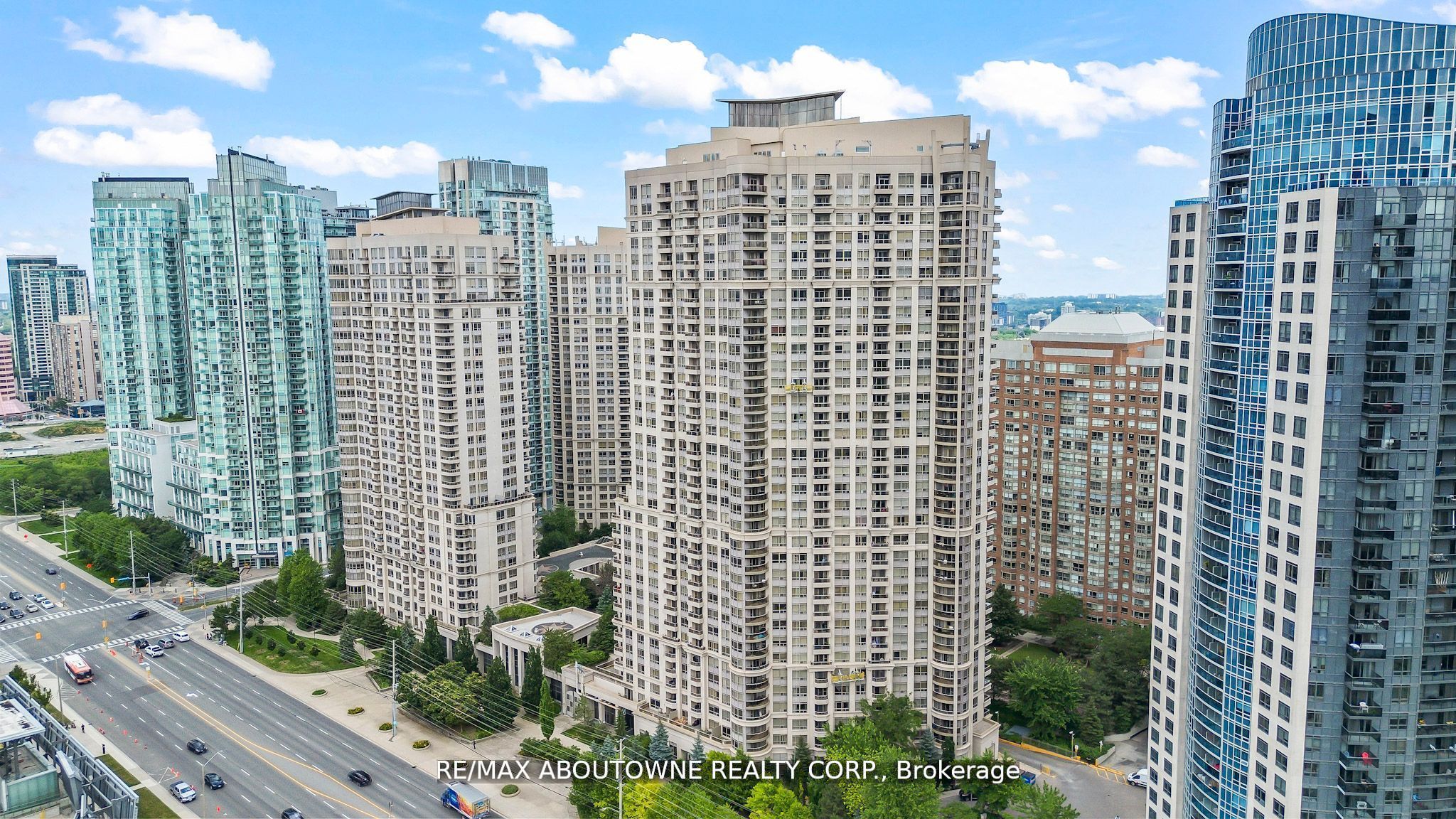 310 Burnhamthorpe Road W 401, Mississauga, ON L5B 4P9