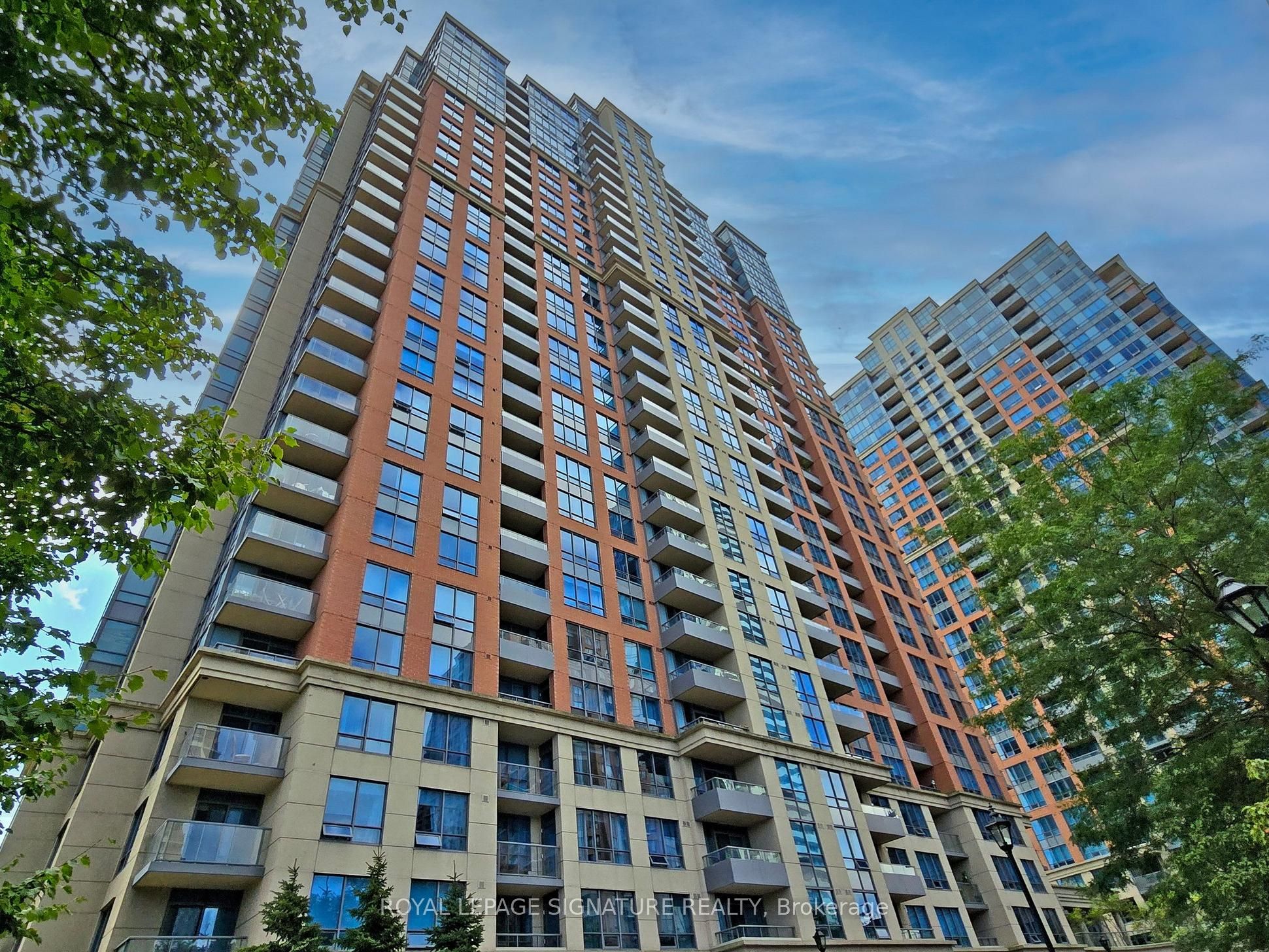 25 Viking Lane 1853, Toronto, ON M9B 0A1 photo 2