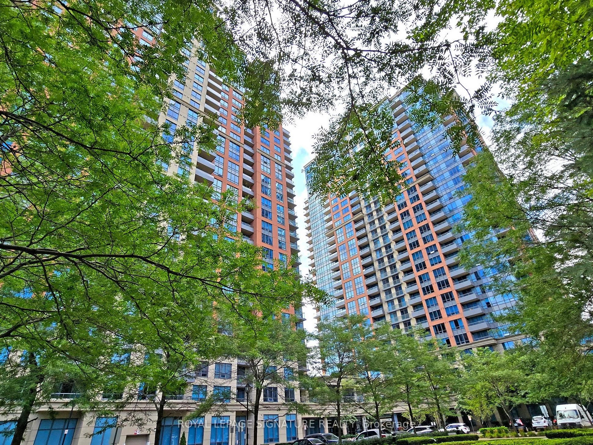 25 Viking Lane 1853, Toronto, ON M9B 0A1 photo 4