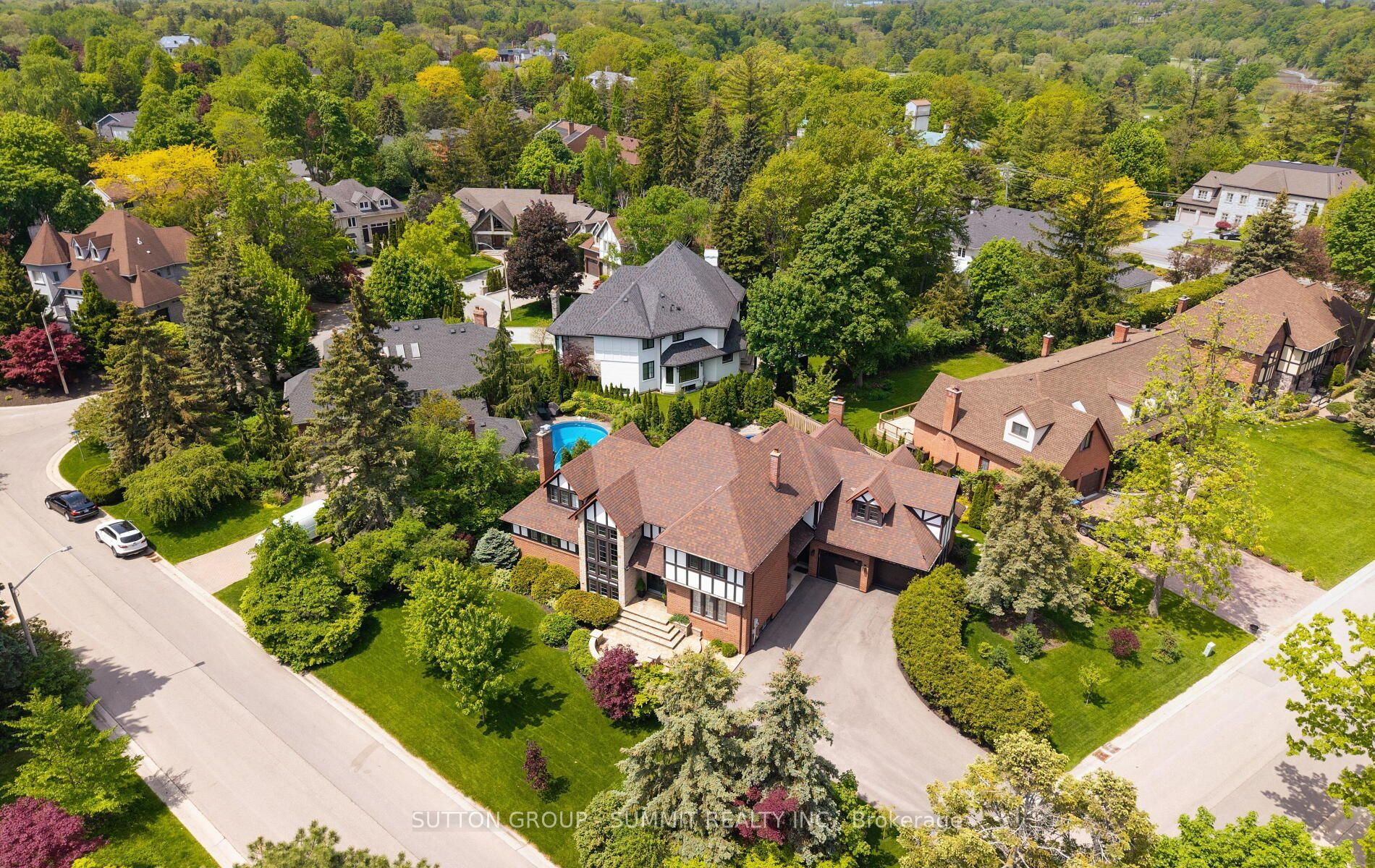 1095 Geran Crescent, Mississauga, ON L5H 4A9