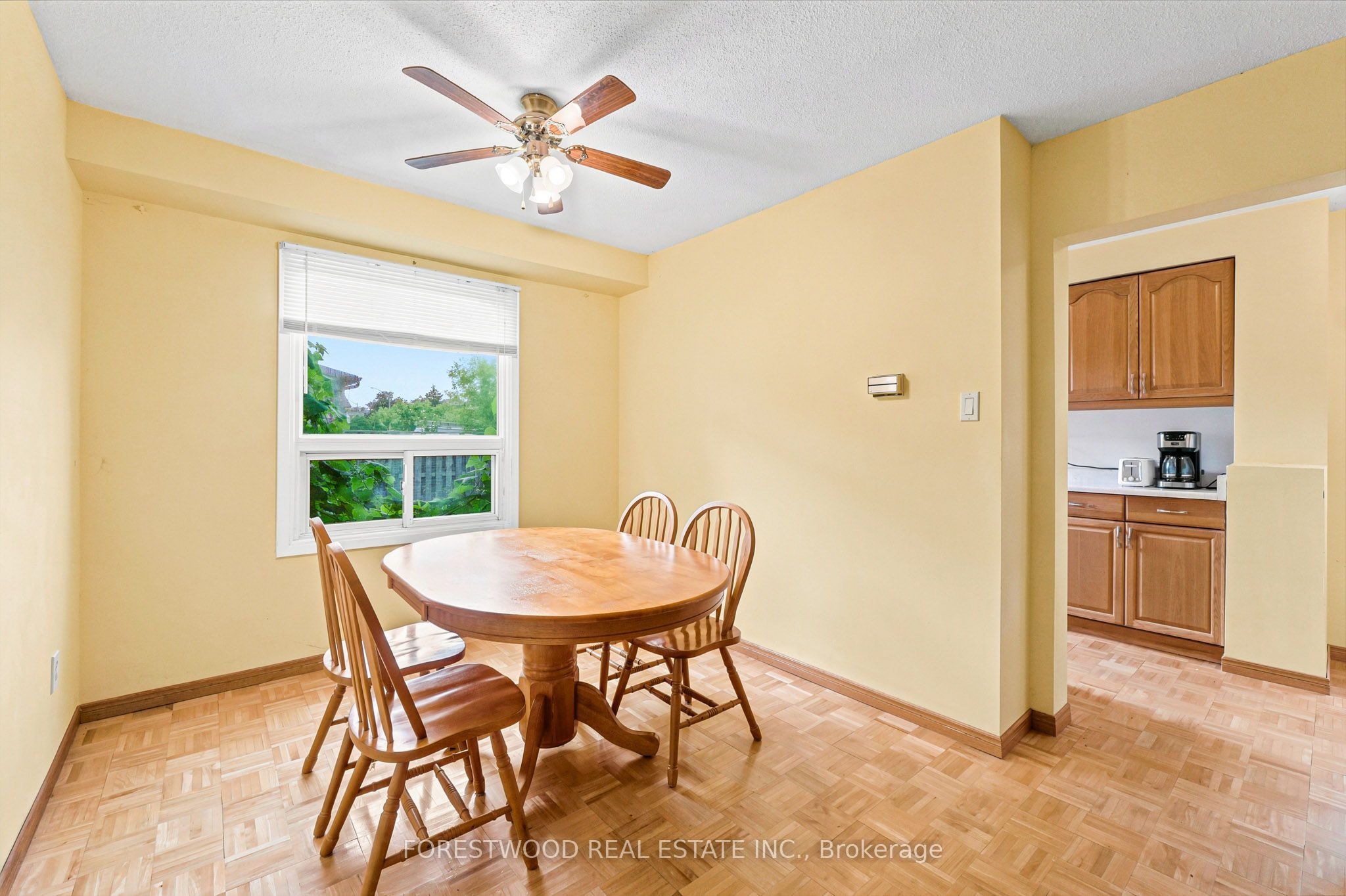 4110 Quaker Hill Drive, Mississauga, ON L5C 3M3 photo 5