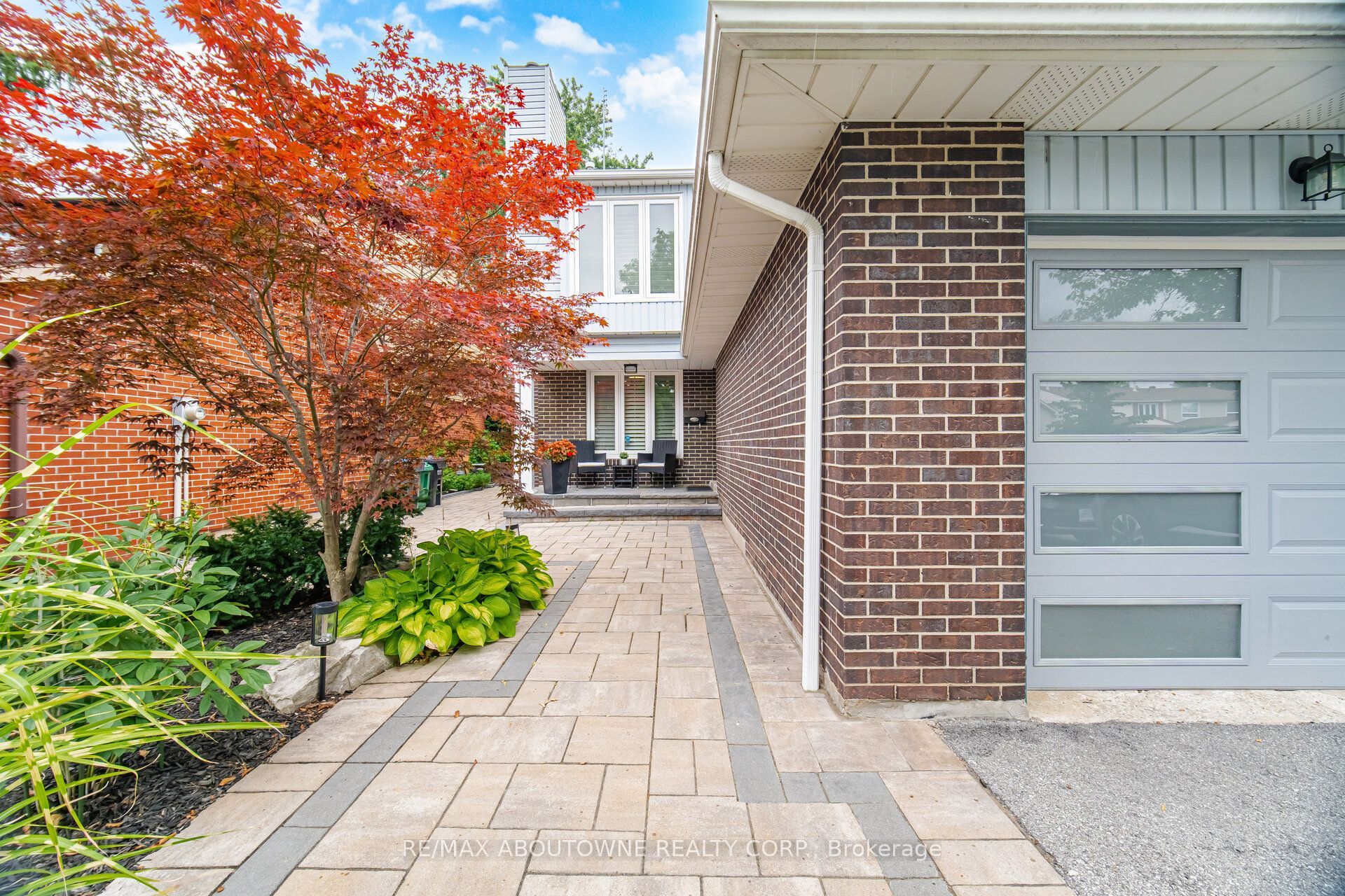 6298 Starfield Crescent, Mississauga, ON L5N 1X4 photo 3