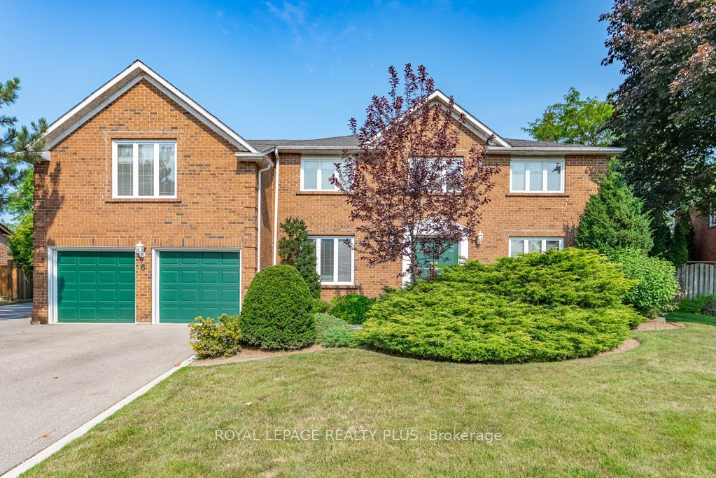 6 LILLINGTON Street, Brampton, ON L6S 4B9