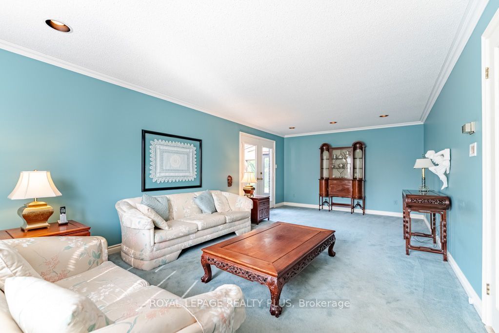 6 LILLINGTON Street, Brampton, ON L6S 4B9 photo 4
