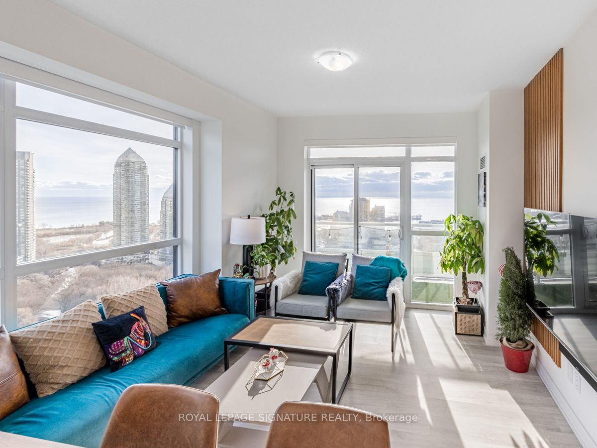 251 Manitoba Street 2704, Toronto, ON M8Y 0C7 photo 5