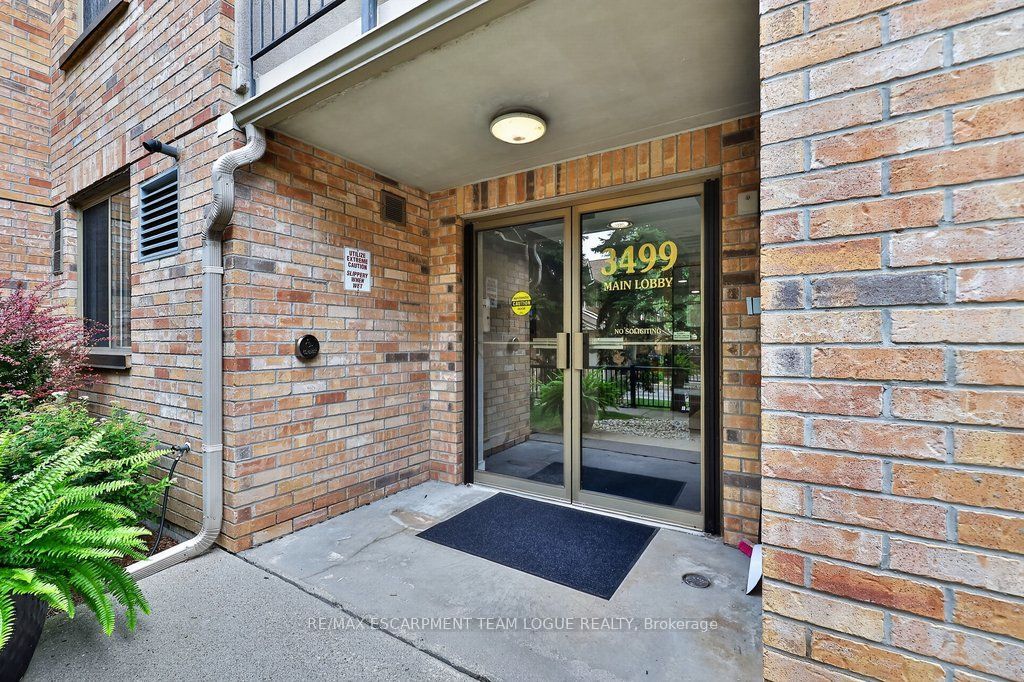 3499 Upper Middle Road 212, Burlington, ON L7M 4M7 photo 4
