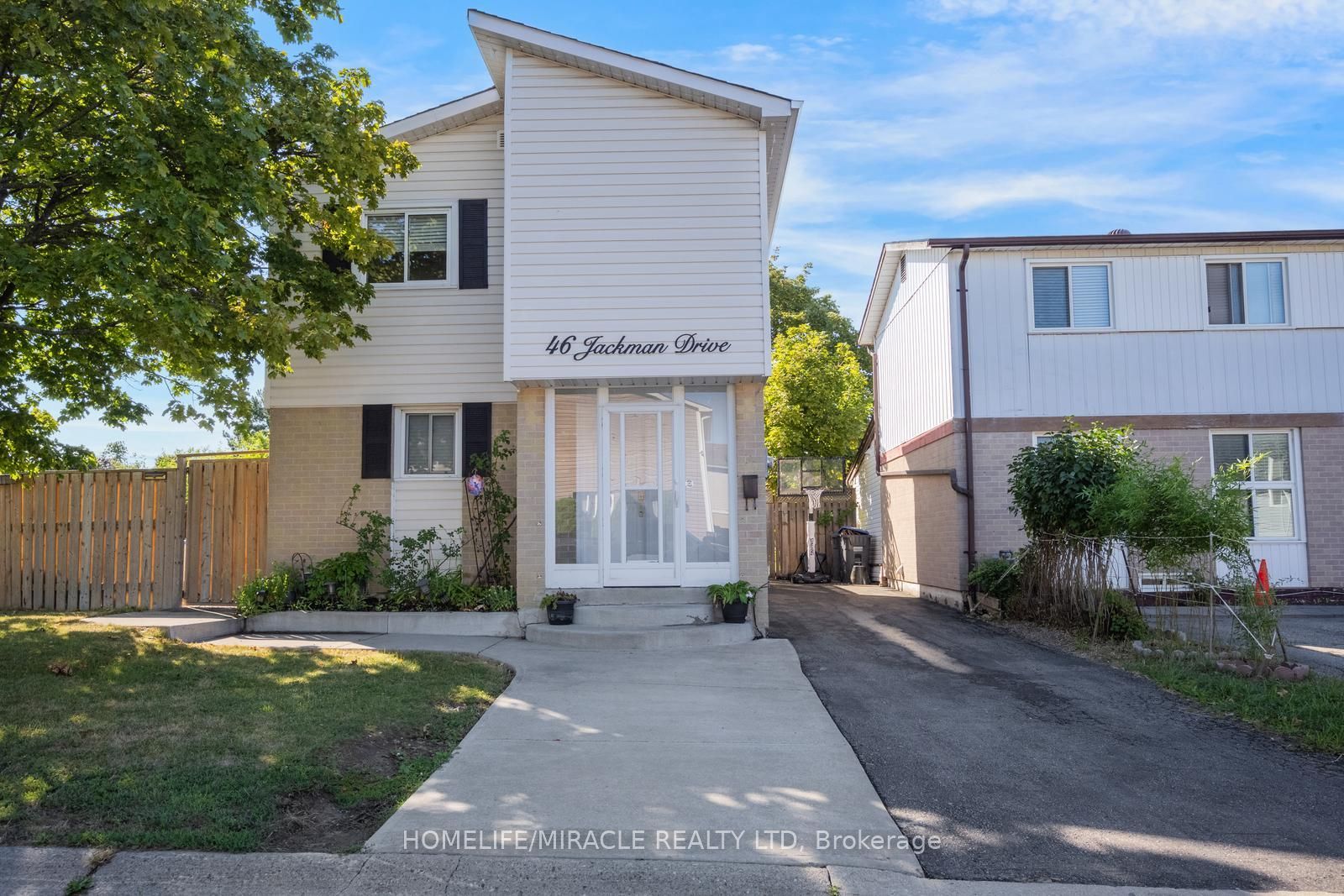 46 Jackman Drive, Brampton, ON L6S 2L9