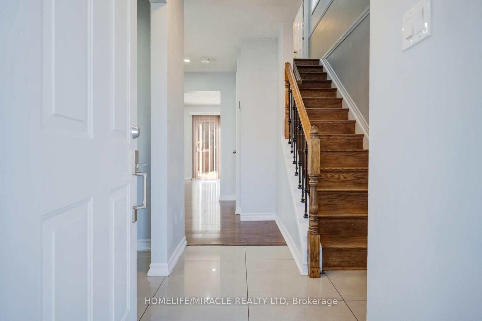 46 Jackman Drive, Brampton, ON L6S 2L9 photo 3