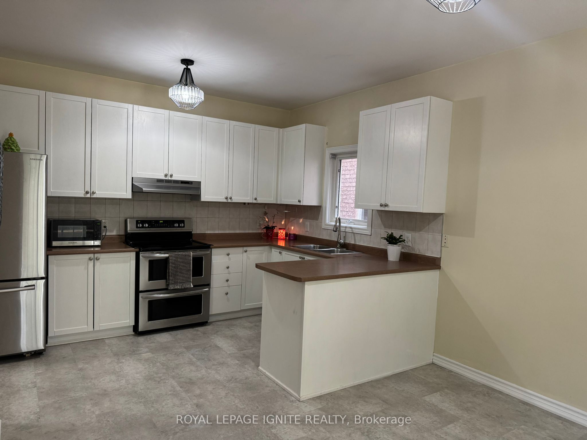 90 Sir Jacobs Crescent, Brampton, ON L7A 3T5 photo 5