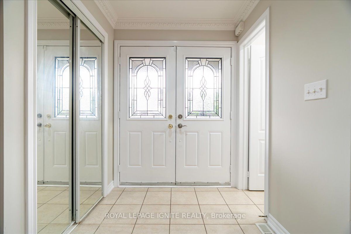 67 Severin Street, Brampton, ON L6R 0P3 photo 4