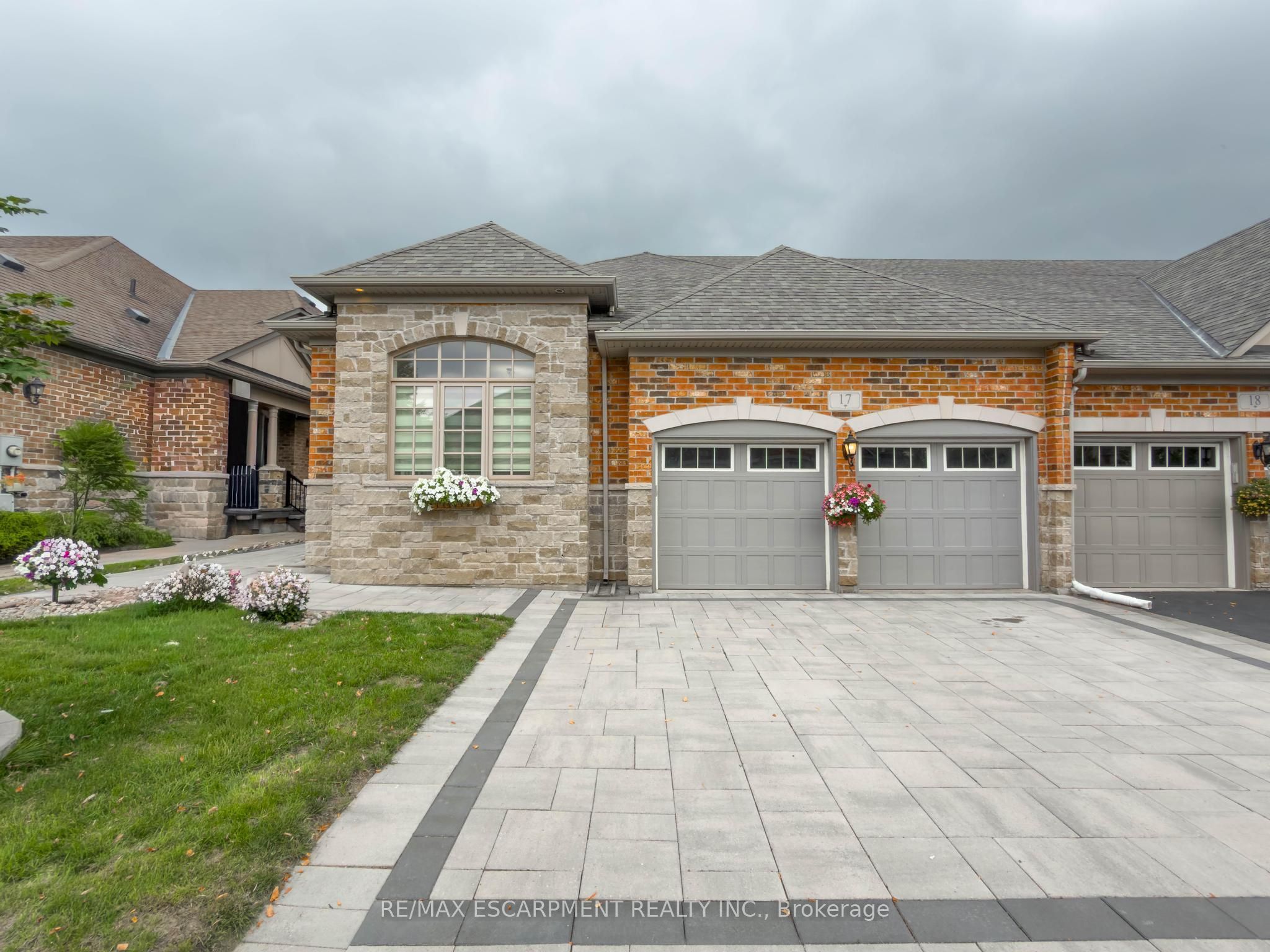 3353 Liptay Avenue 17, Oakville, ON L6M 0M6 photo 3
