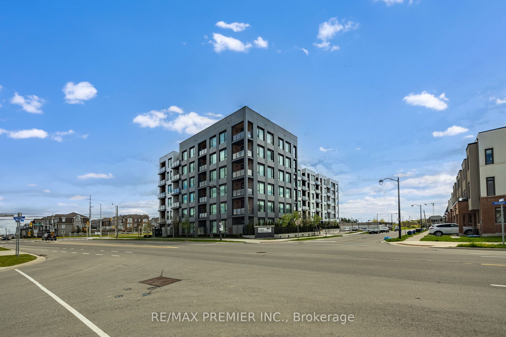 1440 Clarriage Court 510, Milton, ON L9T 2X5 photo 4