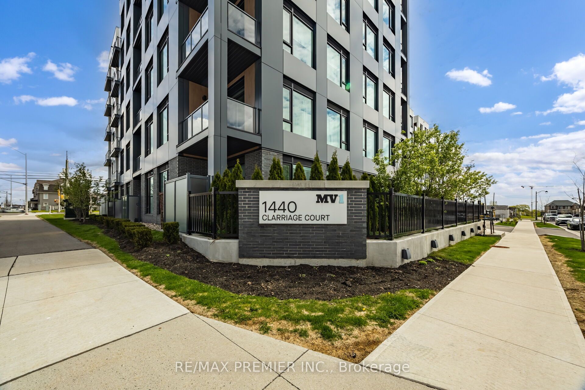 1440 Clarriage Court 510, Milton, ON L9T 2X5 photo 5