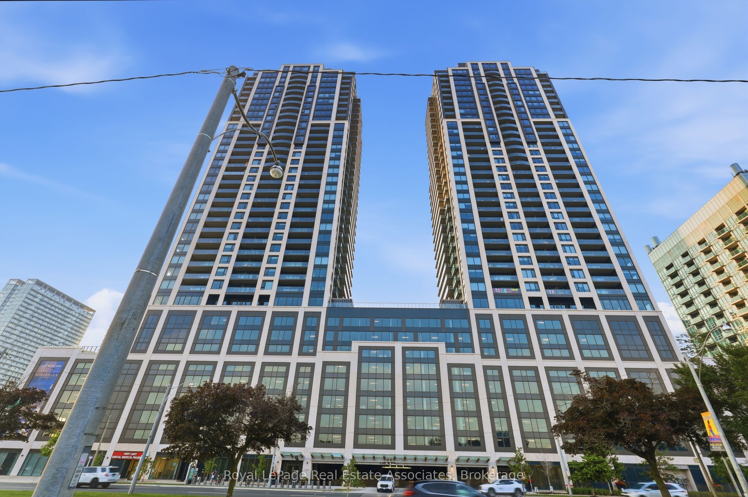 1926 Lake Shore Boulevard W 3310, Toronto, ON M6S 1A1 photo 5