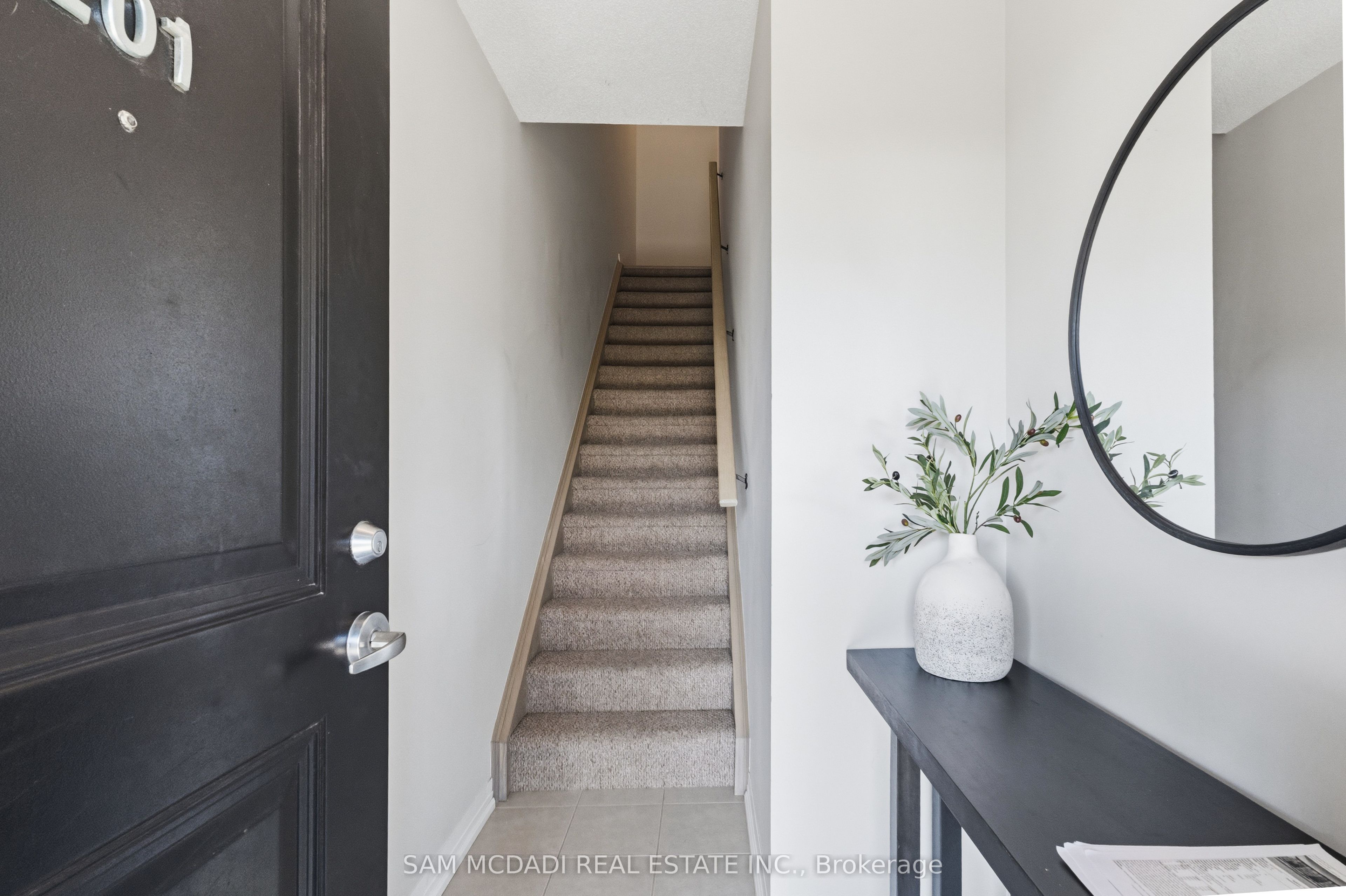 1208 Main Street E 201, Milton, ON L9T 9K7 photo 4