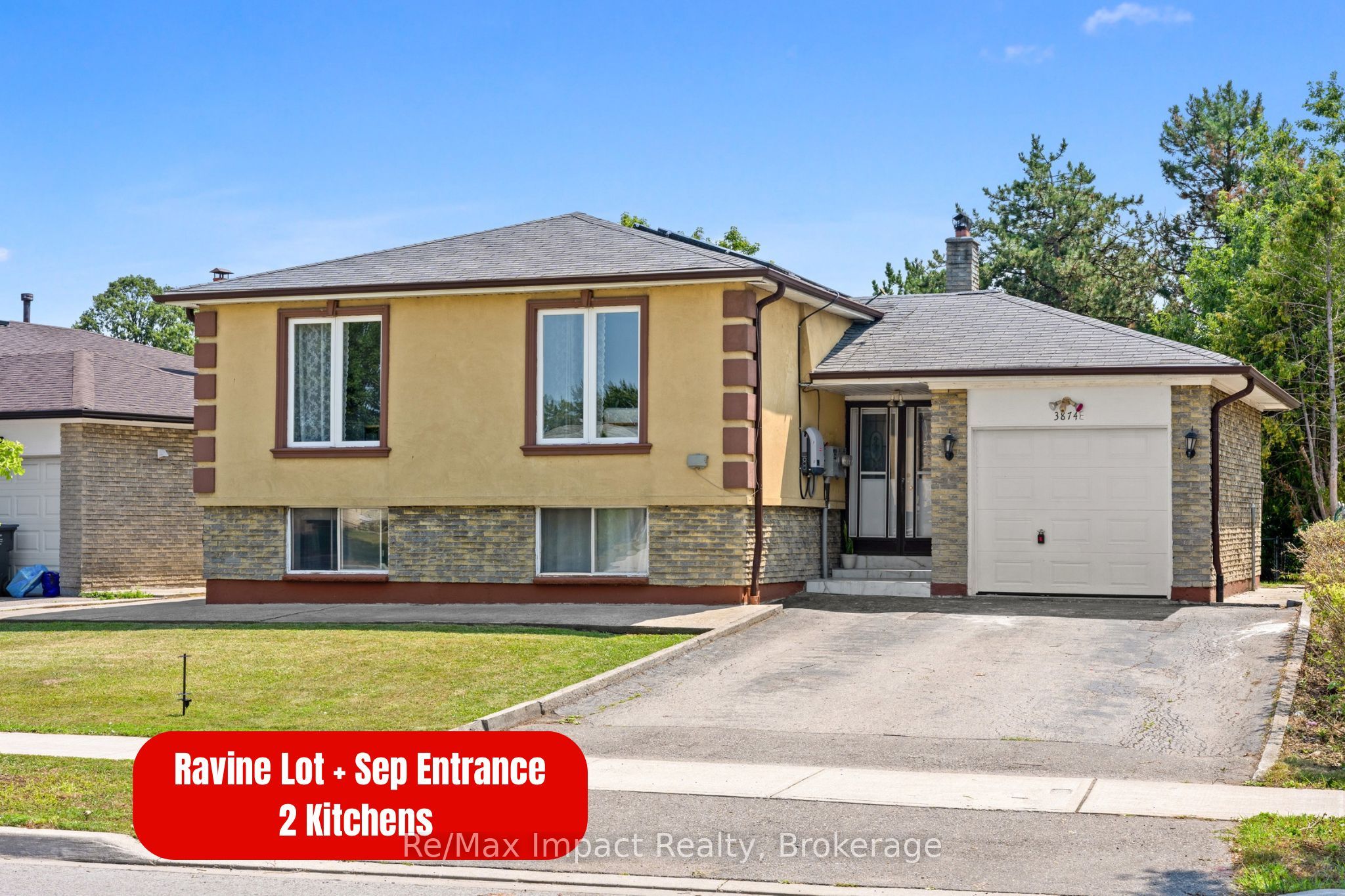 3874 Brandon Gate Drive, Mississauga, ON L4T 3N6
