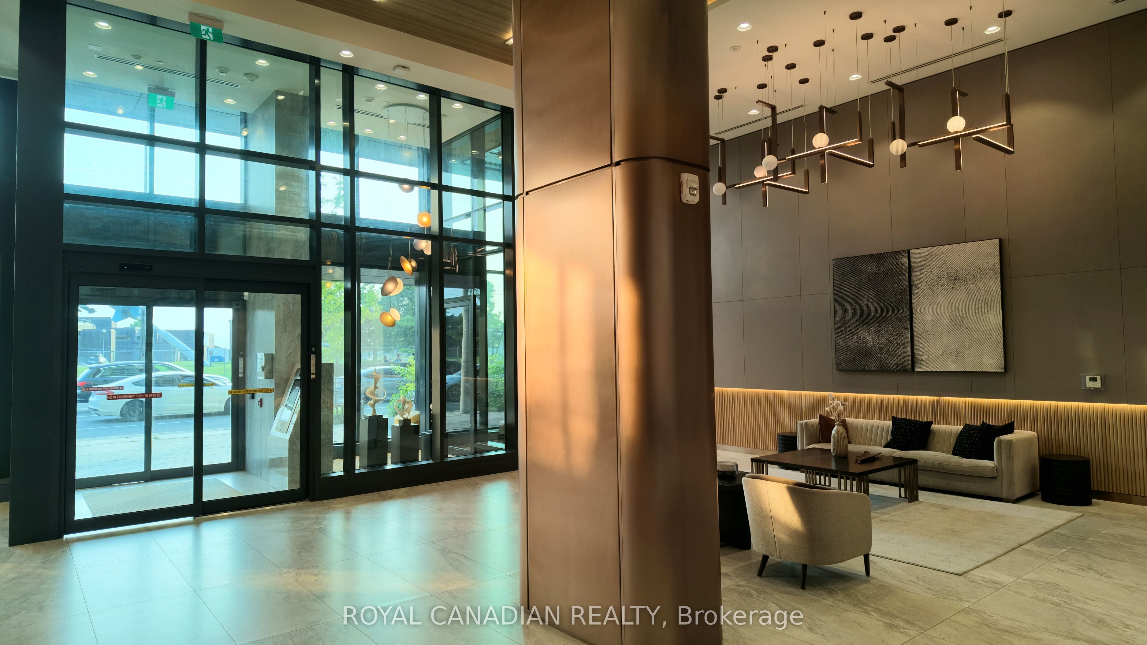1100 Sheppard Avenue W PH06, Toronto, ON M3K 0E4 photo 2
