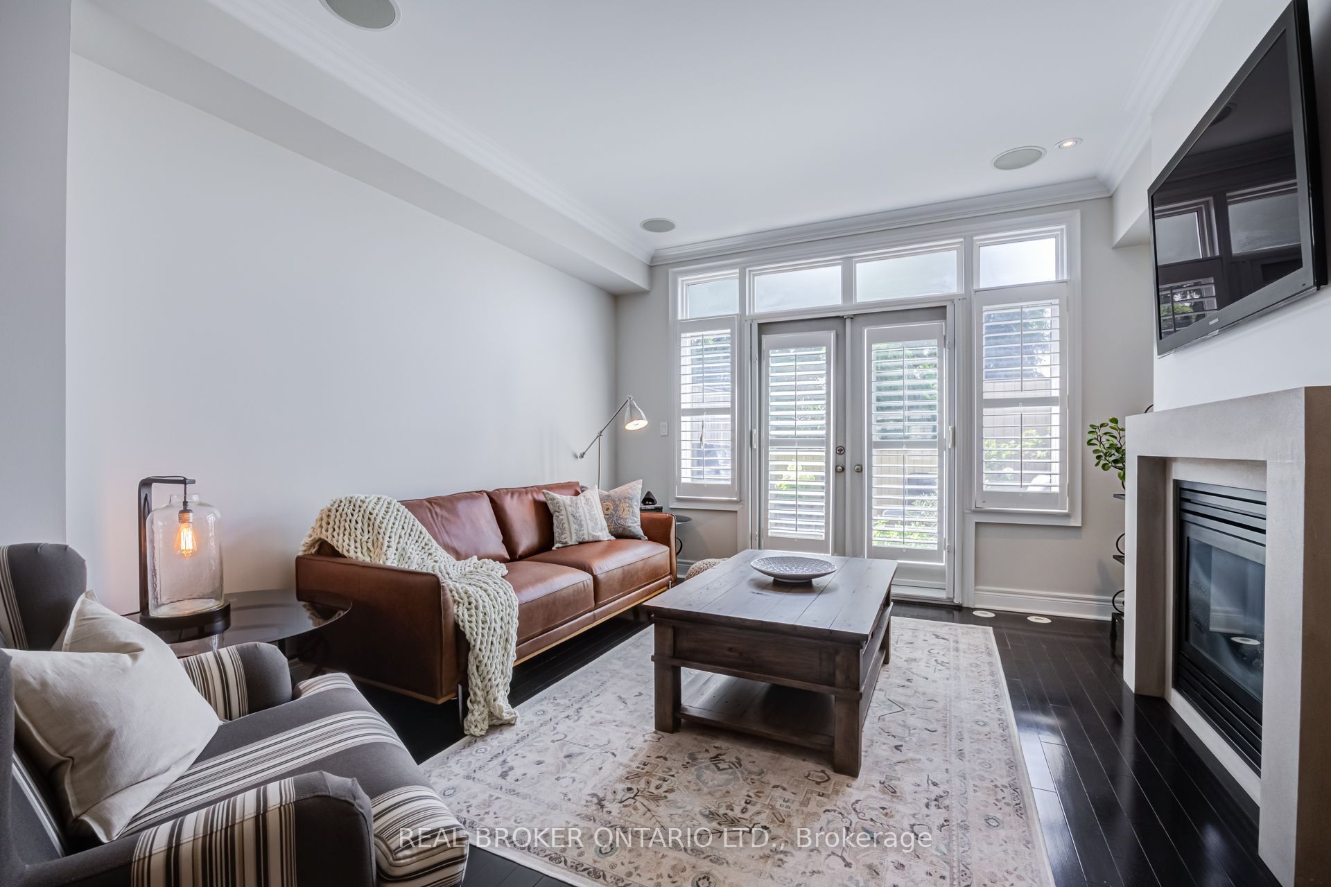 39 Ruby Lang Lane, Toronto, ON M8Z 0B8 photo 3