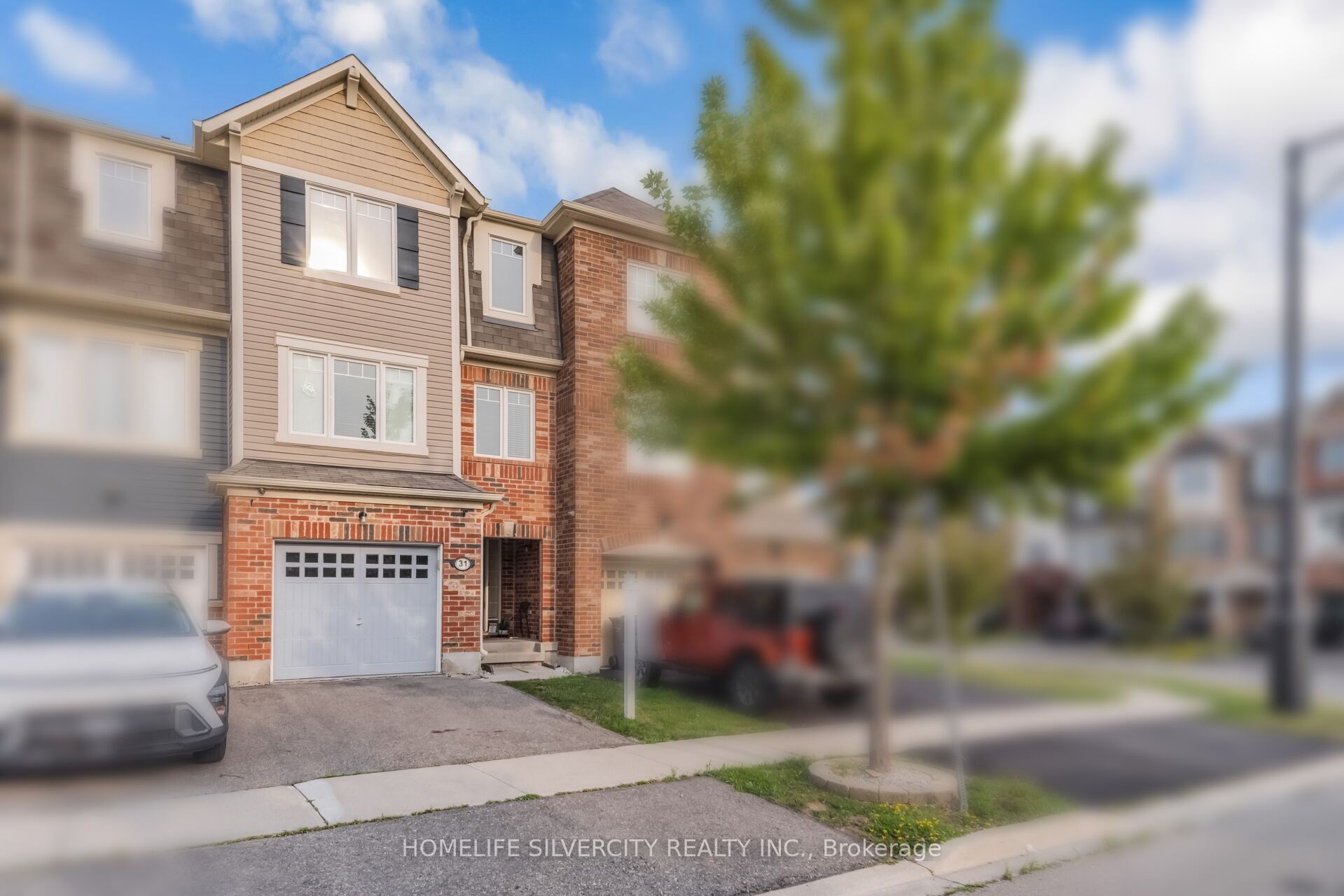 31 Betterton Crescent, Brampton, ON L7A 0S5 photo 2