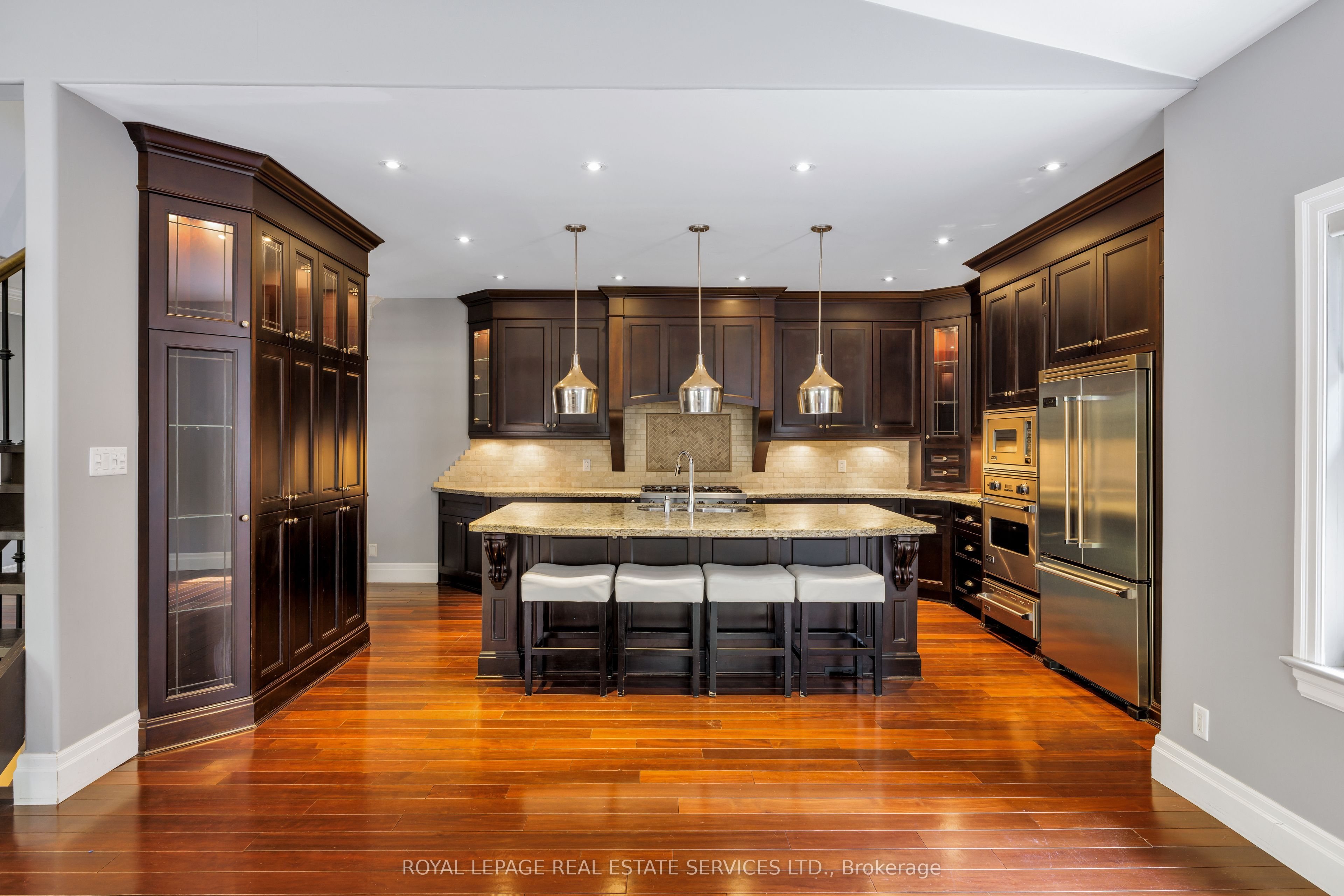 1387 Willowdown Road, Oakville, ON L6L 1X2 photo 4