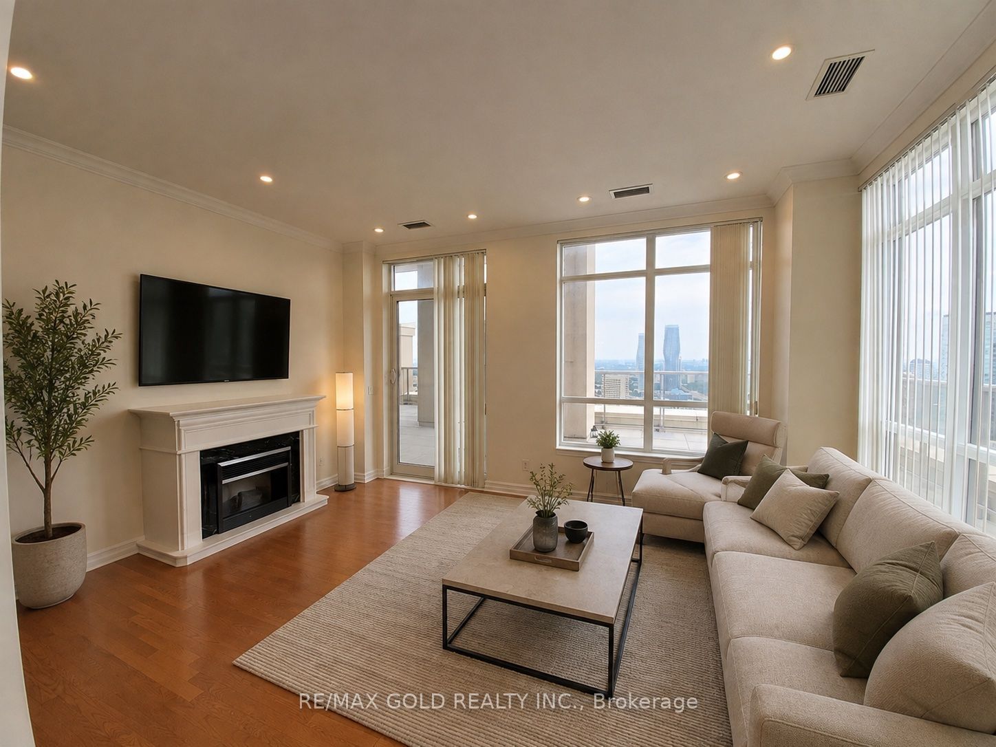 4080 Living Arts Drive 3007, Mississauga, ON L5B 4N3 photo 4