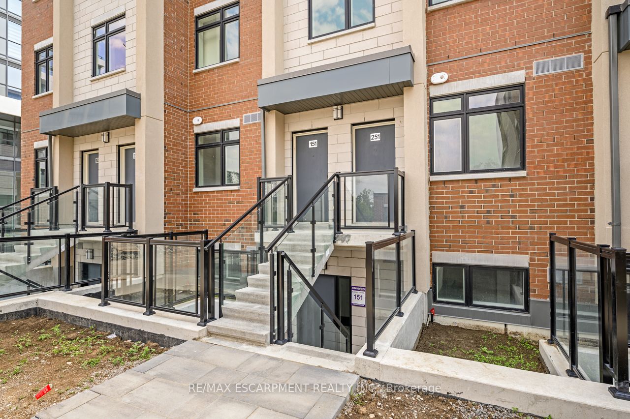 1075 Douglas McCurdy Common 251, Mississauga, ON L5G 0C6 photo 4