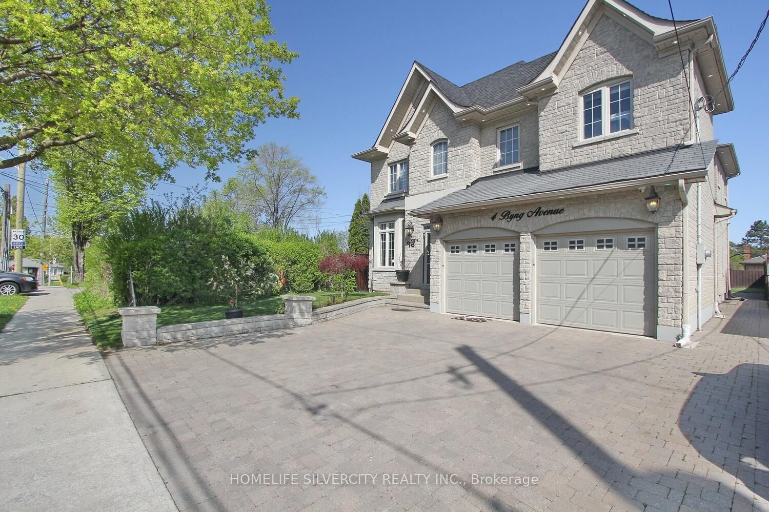 4 Byng Avenue, Toronto, ON M9W 2M9 photo 2