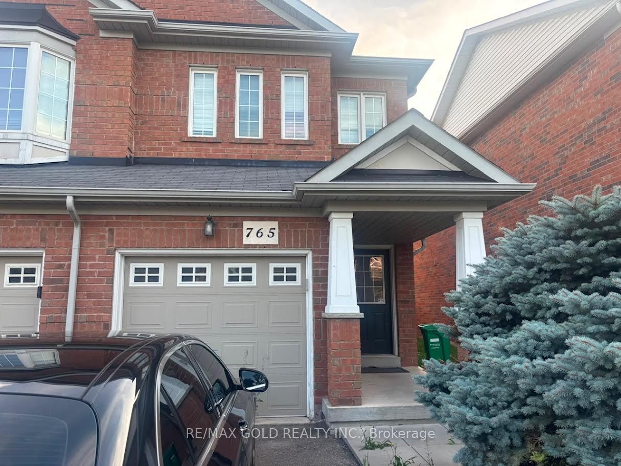 765 Millworks Crescent, Mississauga, ON L5V 0B9