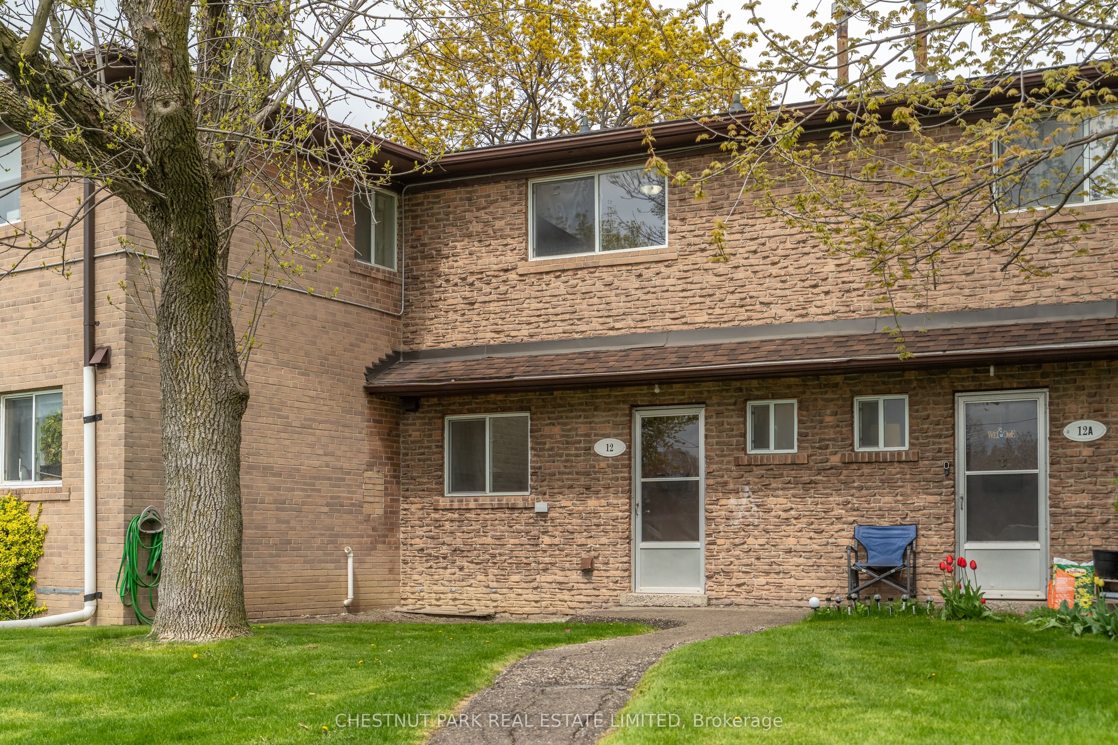 44 ROMFIELD Drive 12, Toronto, ON M3J 1K3