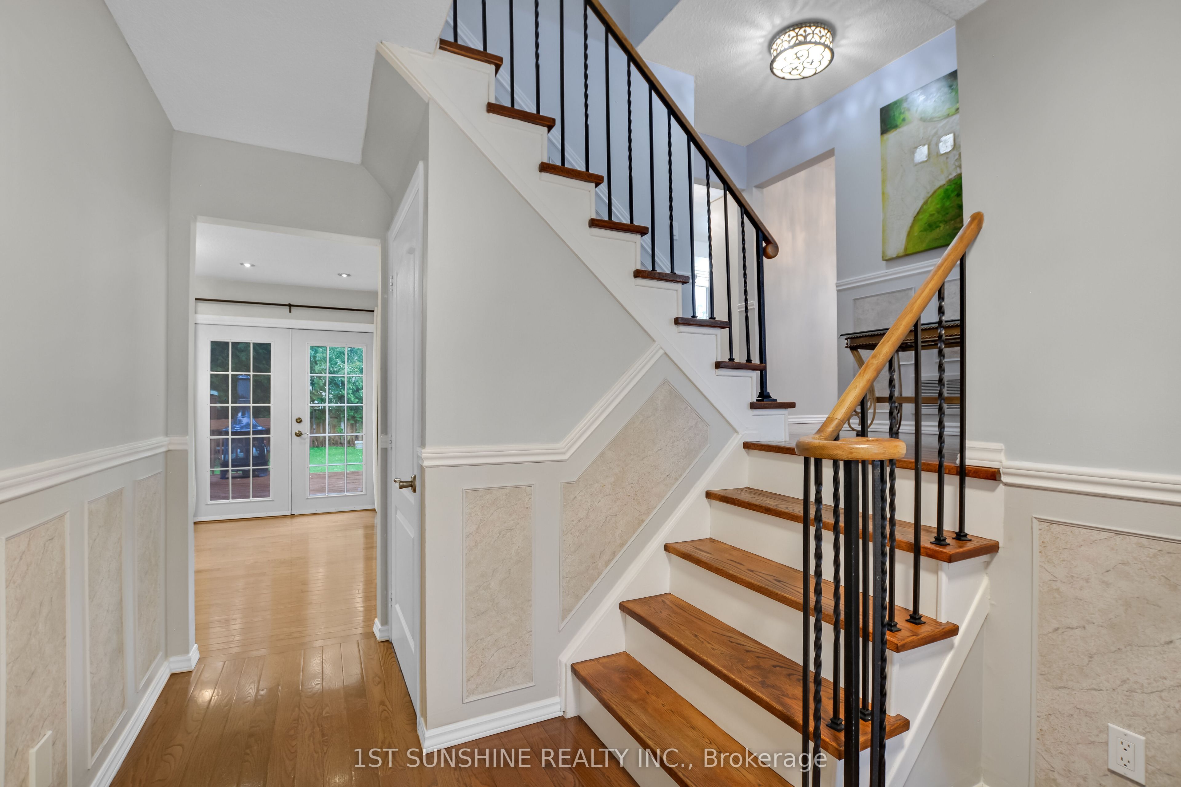 2361 Duncaster Drive, Burlington, ON L7P 3V9 photo 4